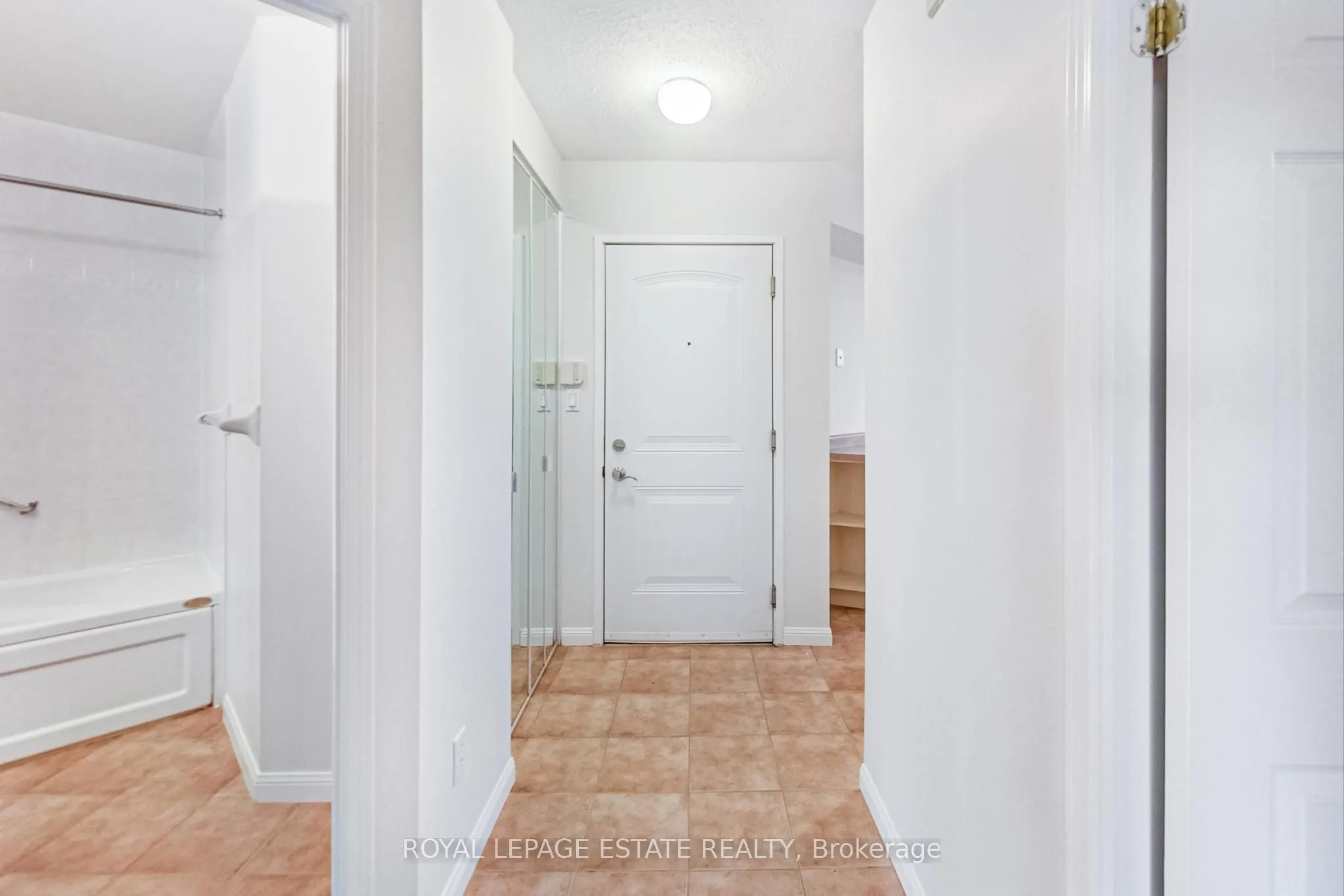 2365 Queen Street E, #202