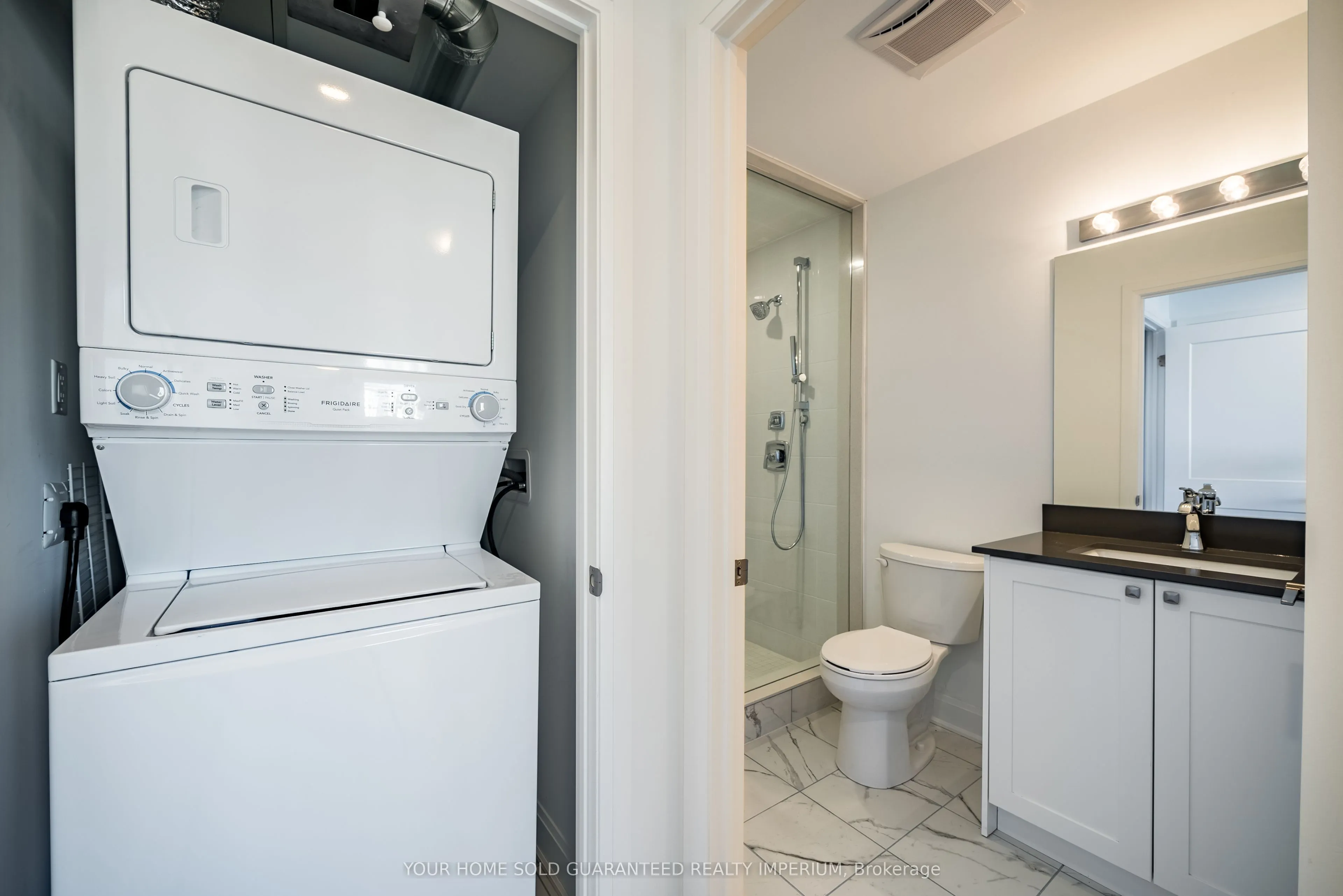 50 Lakebreeze Drive, #222