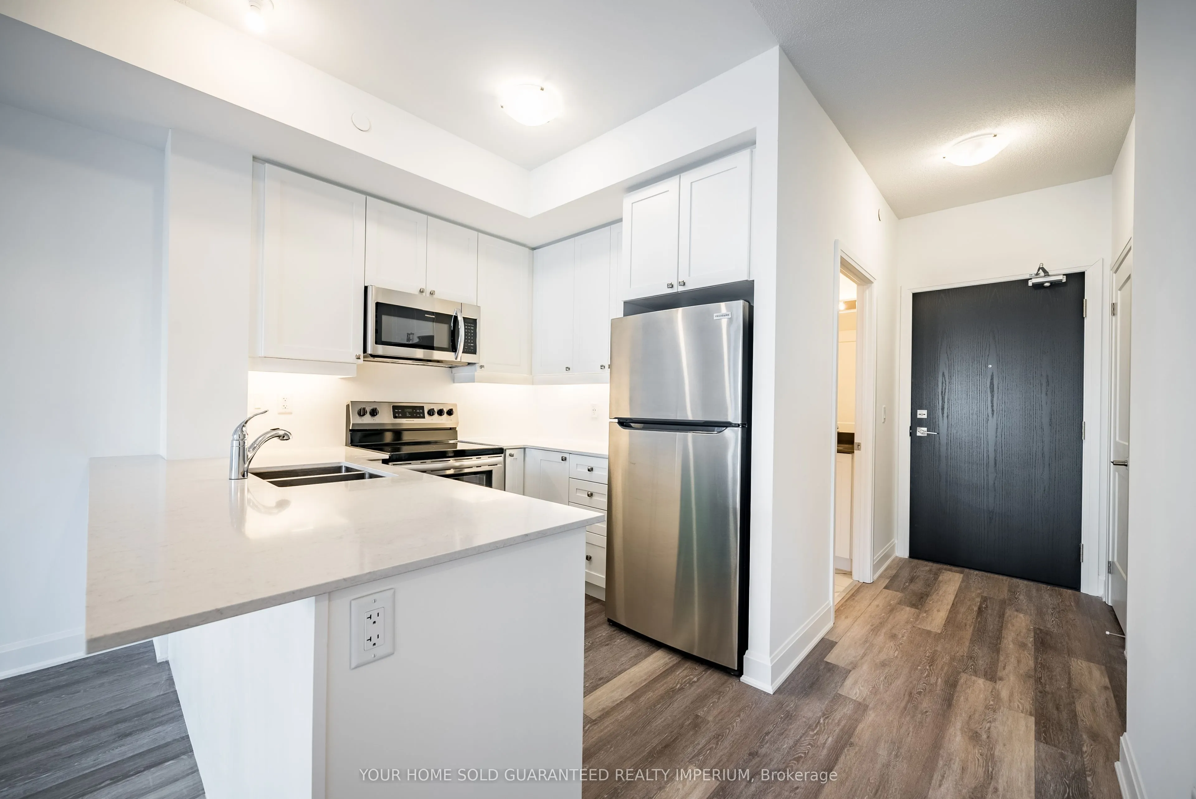 50 Lakebreeze Drive, #222