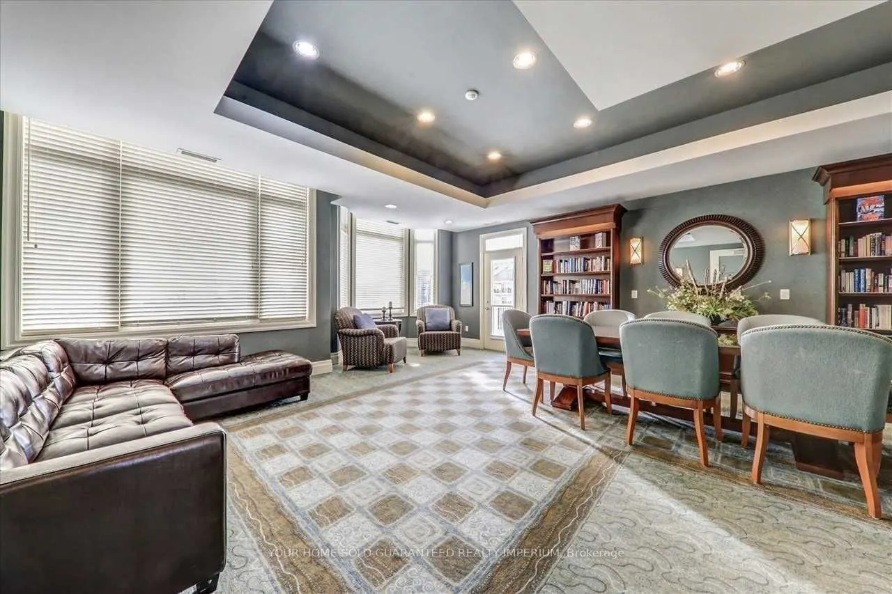 50 Lakebreeze Drive, #222