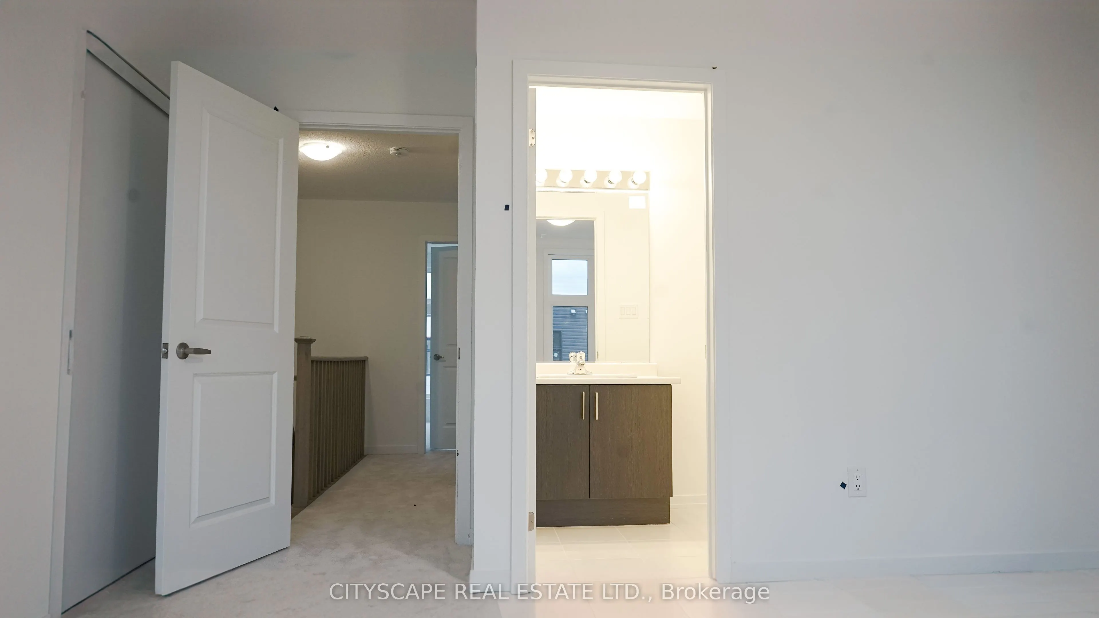 6 Pegler Street E