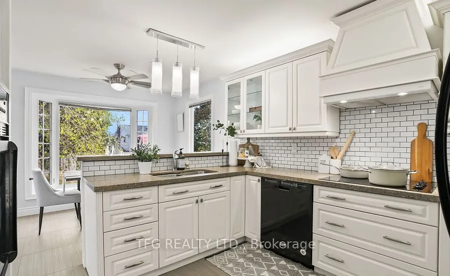 23 Cherry Blossom Crescent #Upper