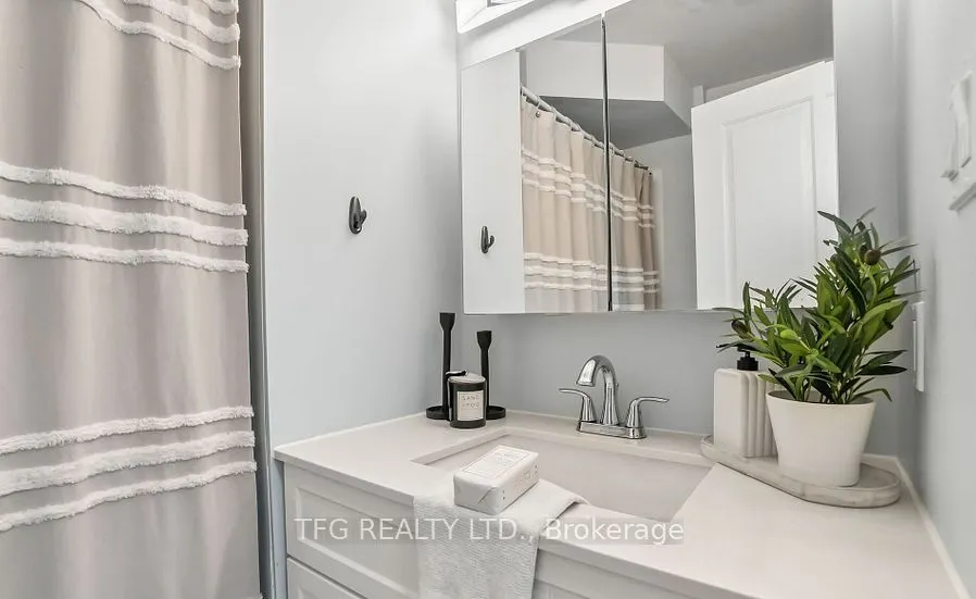23 Cherry Blossom Crescent #Upper