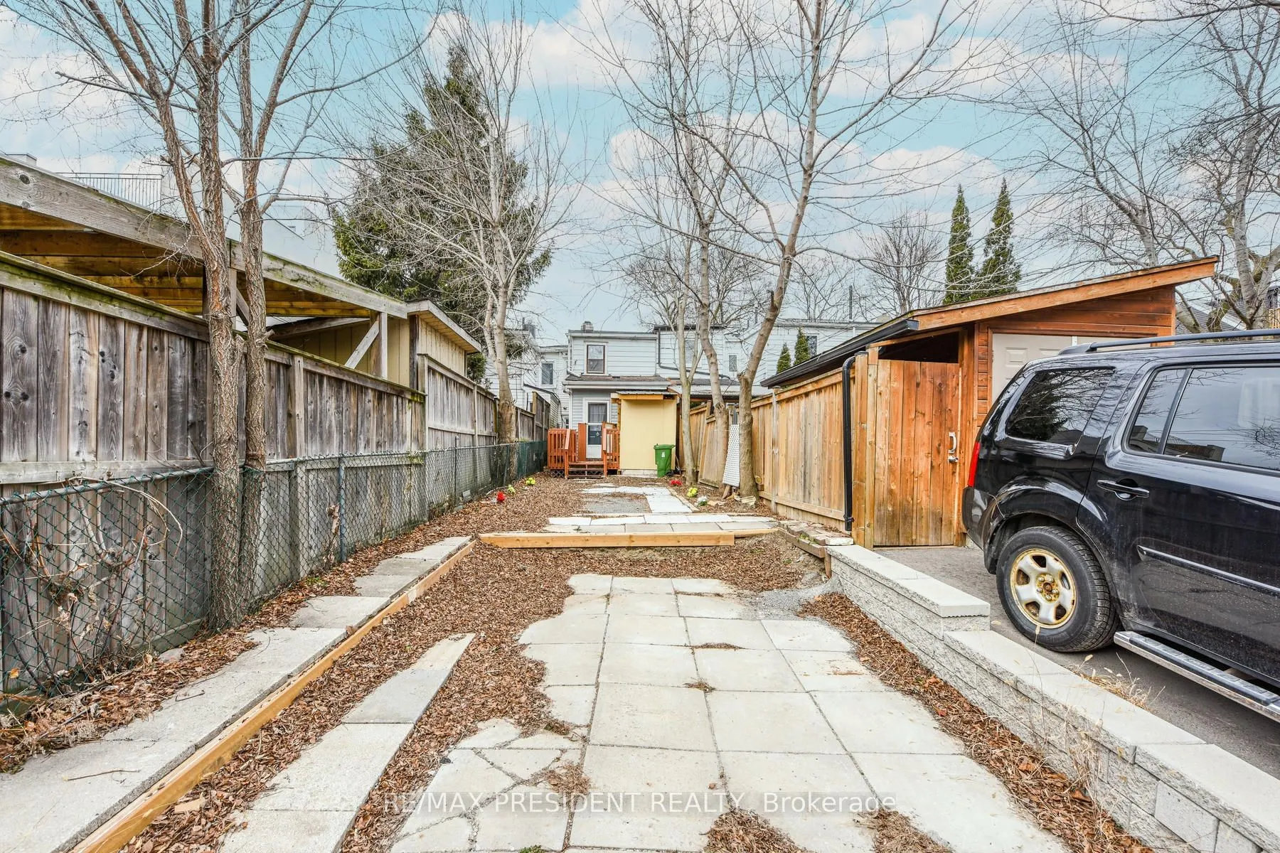 23 Myrtle Avenue