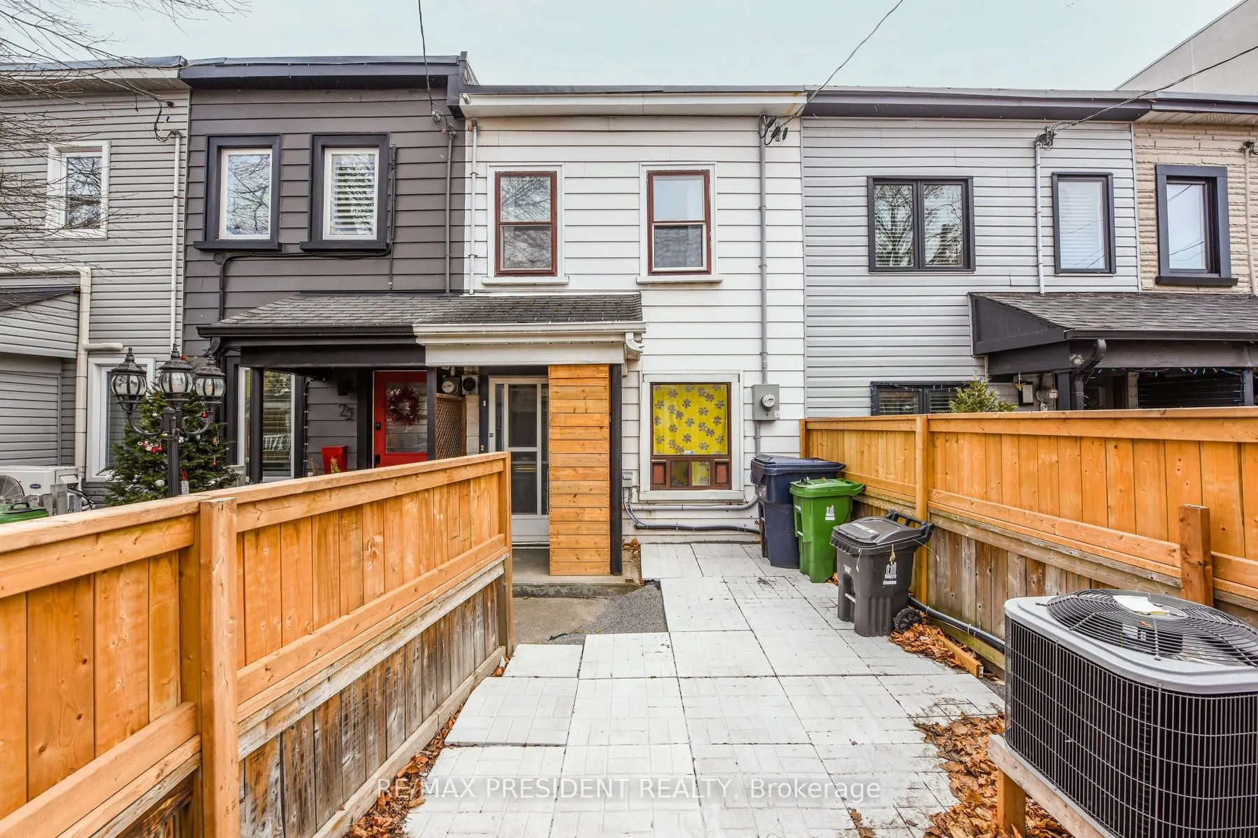 23 Myrtle Avenue