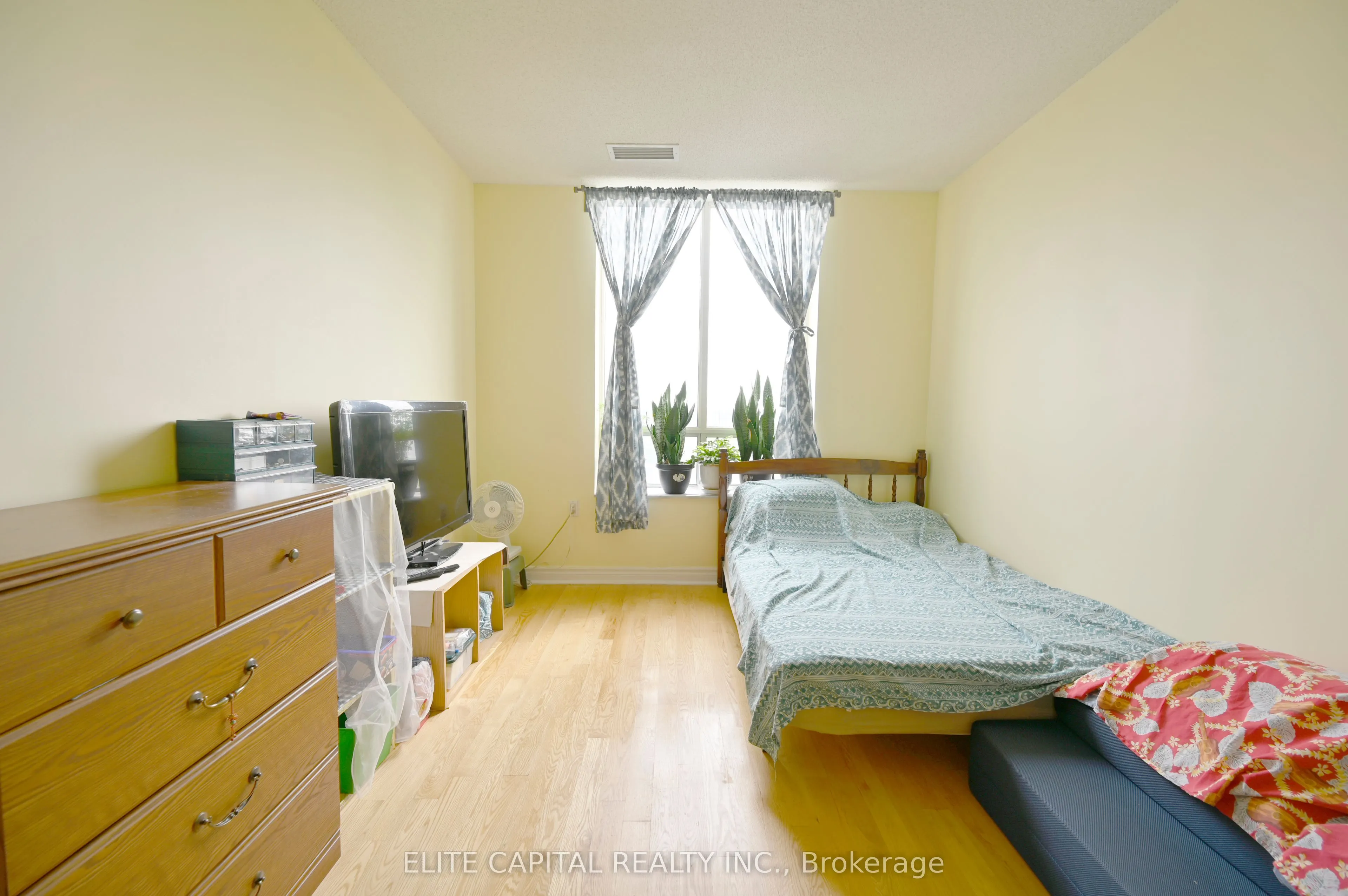 3088 Kennedy Road, #PH8