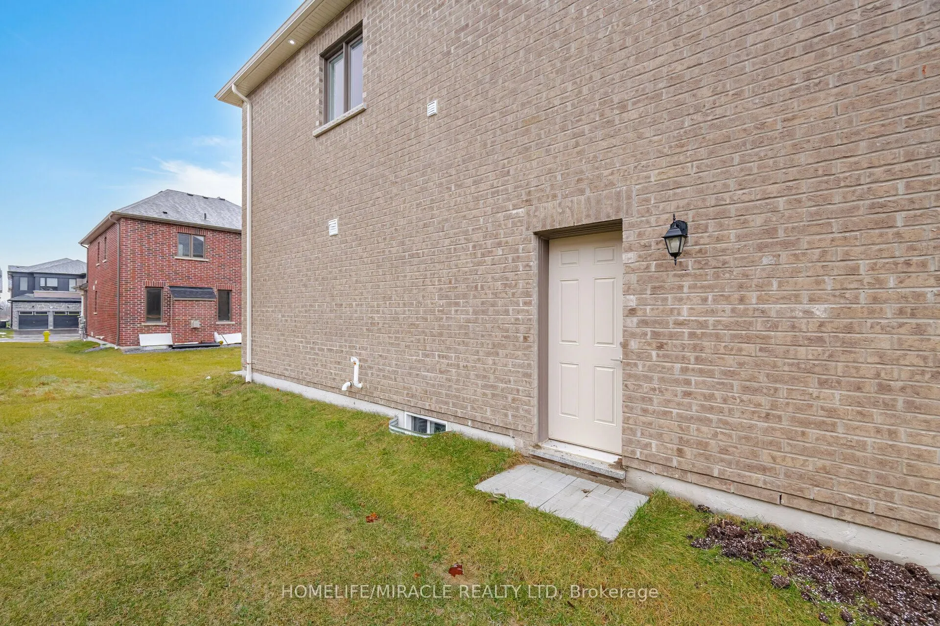 2885 Foxden Square