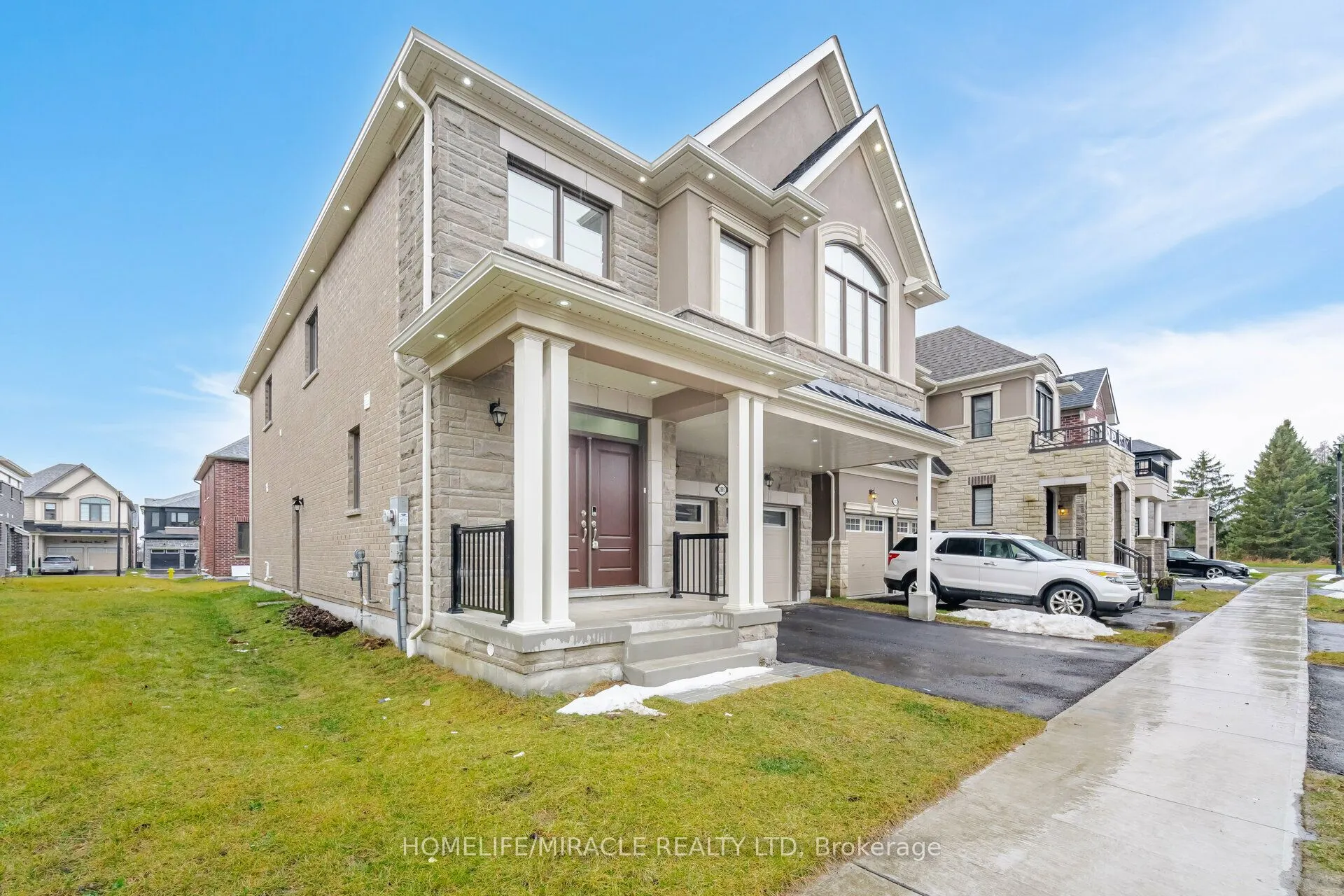 2885 Foxden Square