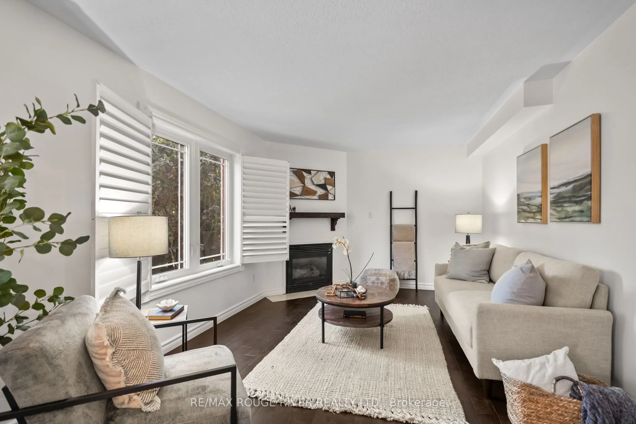 31 Kerrison Drive W