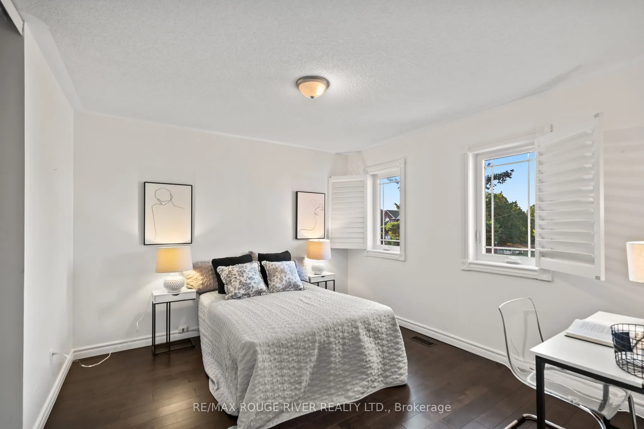 31 Kerrison Drive W