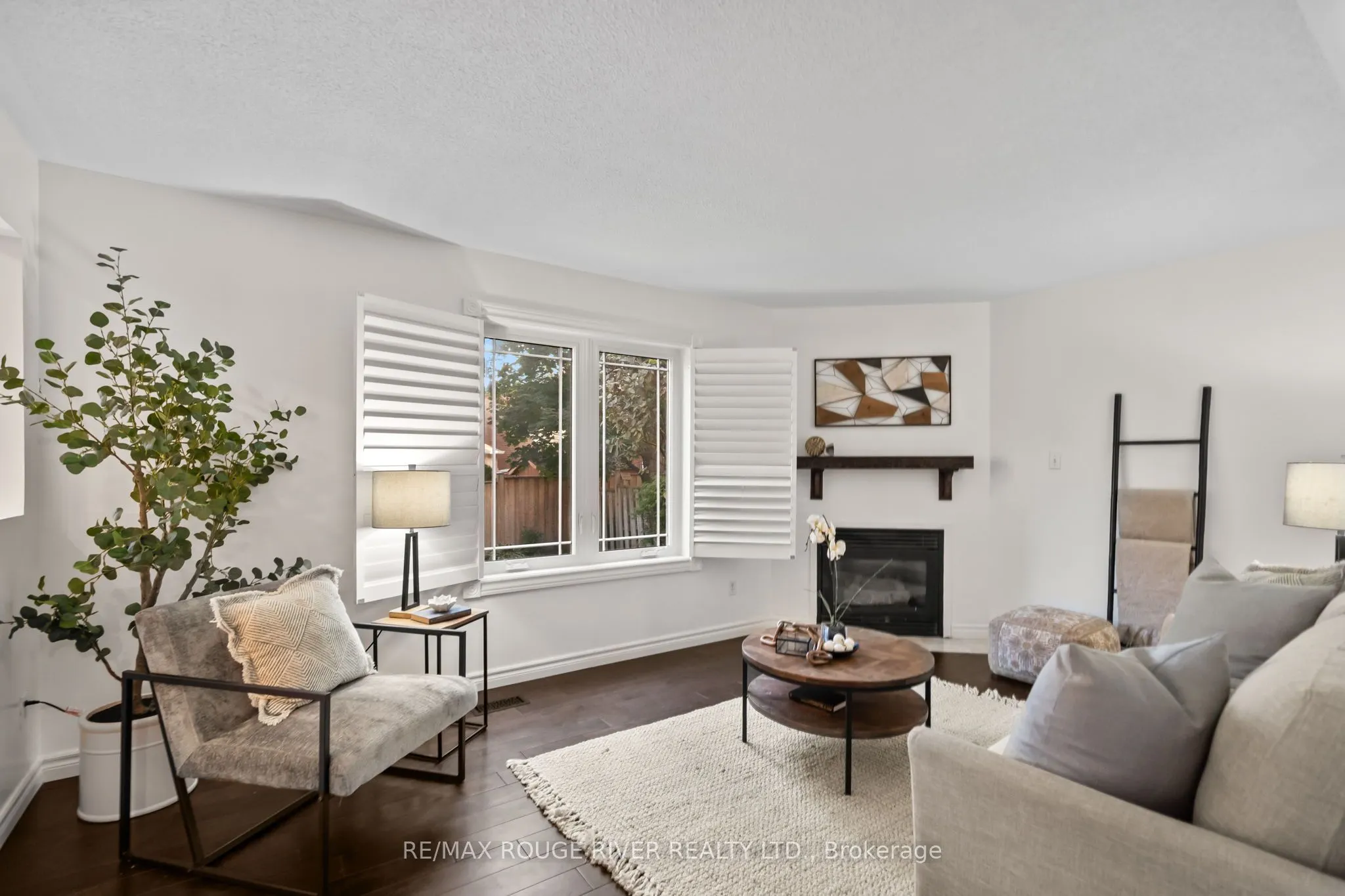 31 Kerrison Drive W