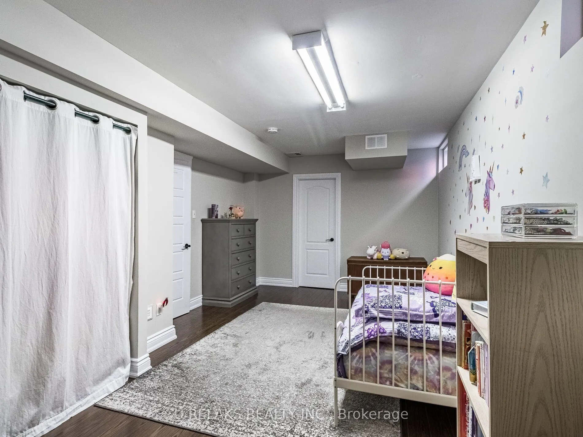 172 Melissa Crescent