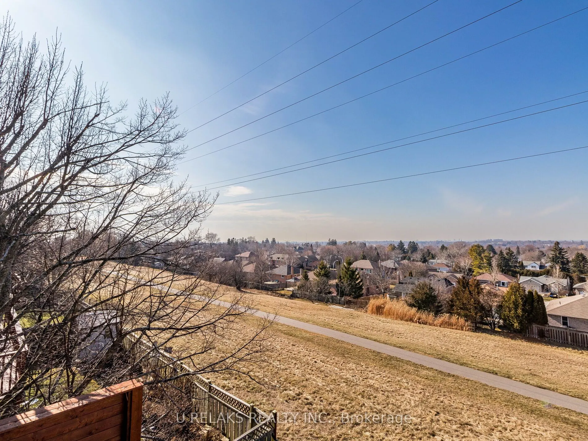172 Melissa Crescent