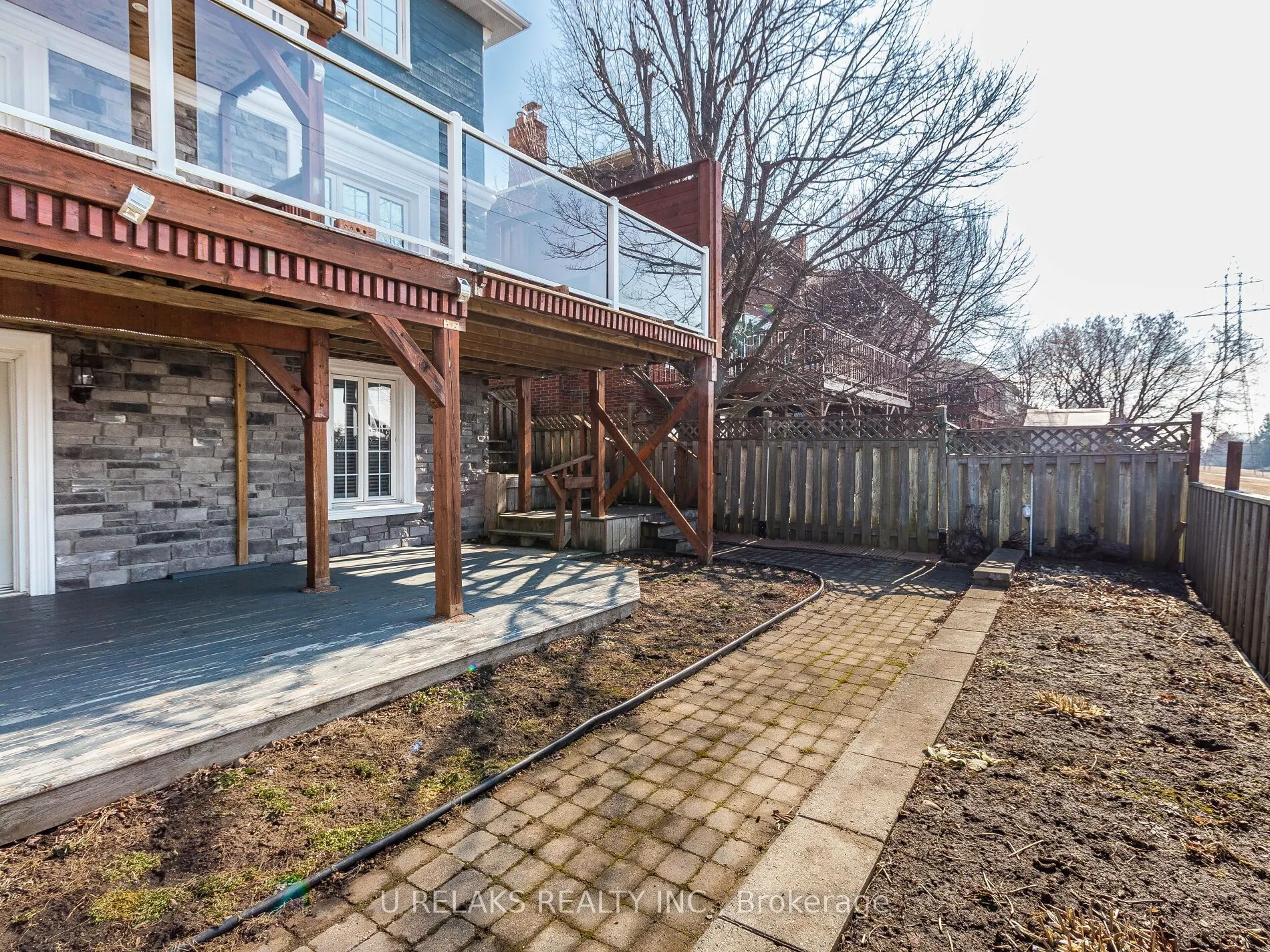 172 Melissa Crescent