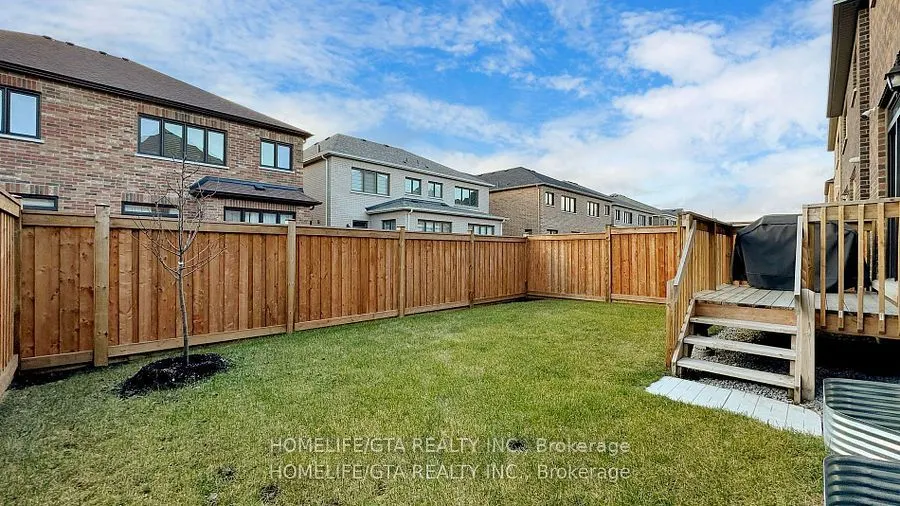 524 Coronation Road