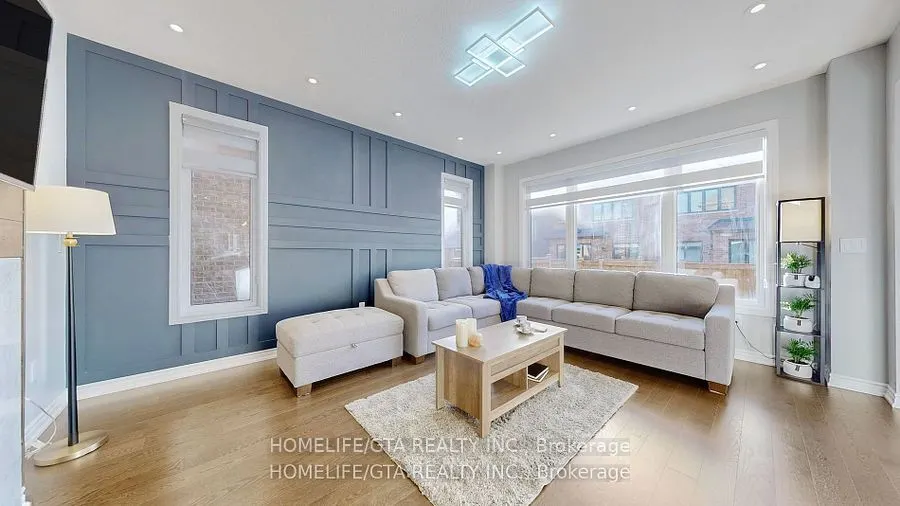524 Coronation Road