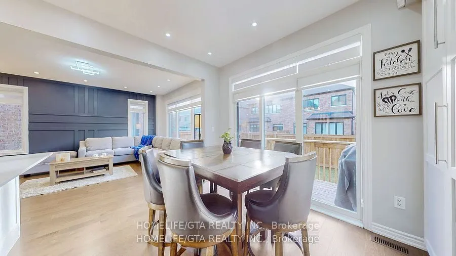 524 Coronation Road