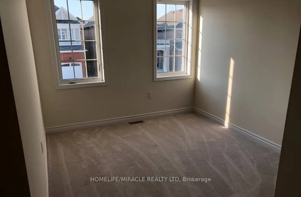 1035 Cameo Street