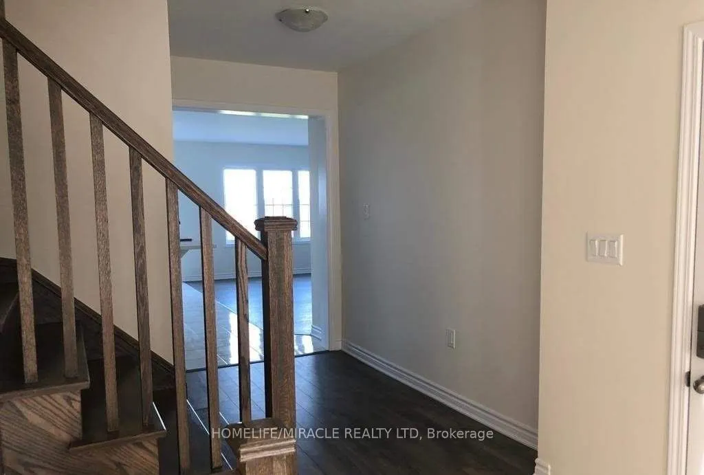 1035 Cameo Street