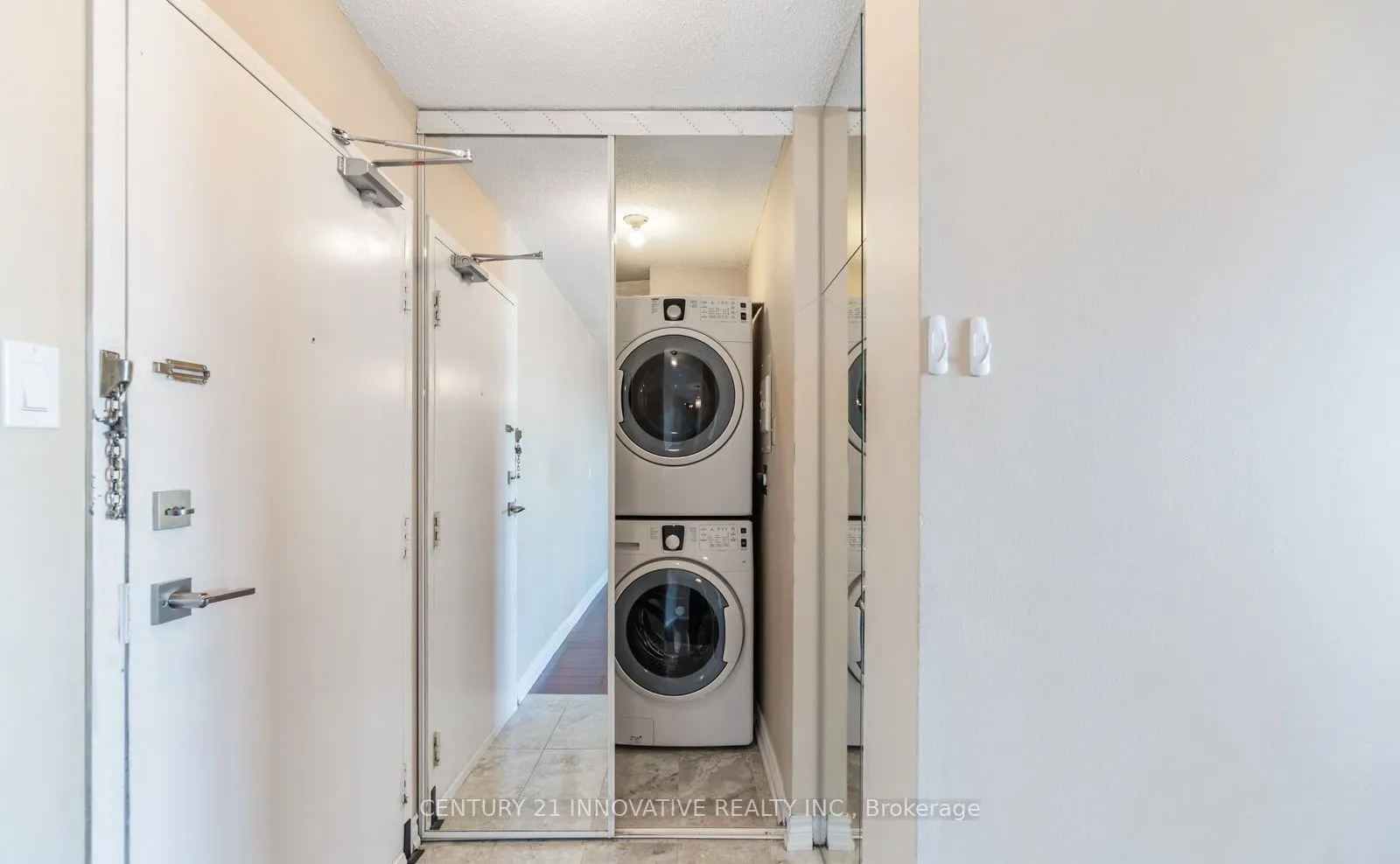 10 Tapscott Road, #1207