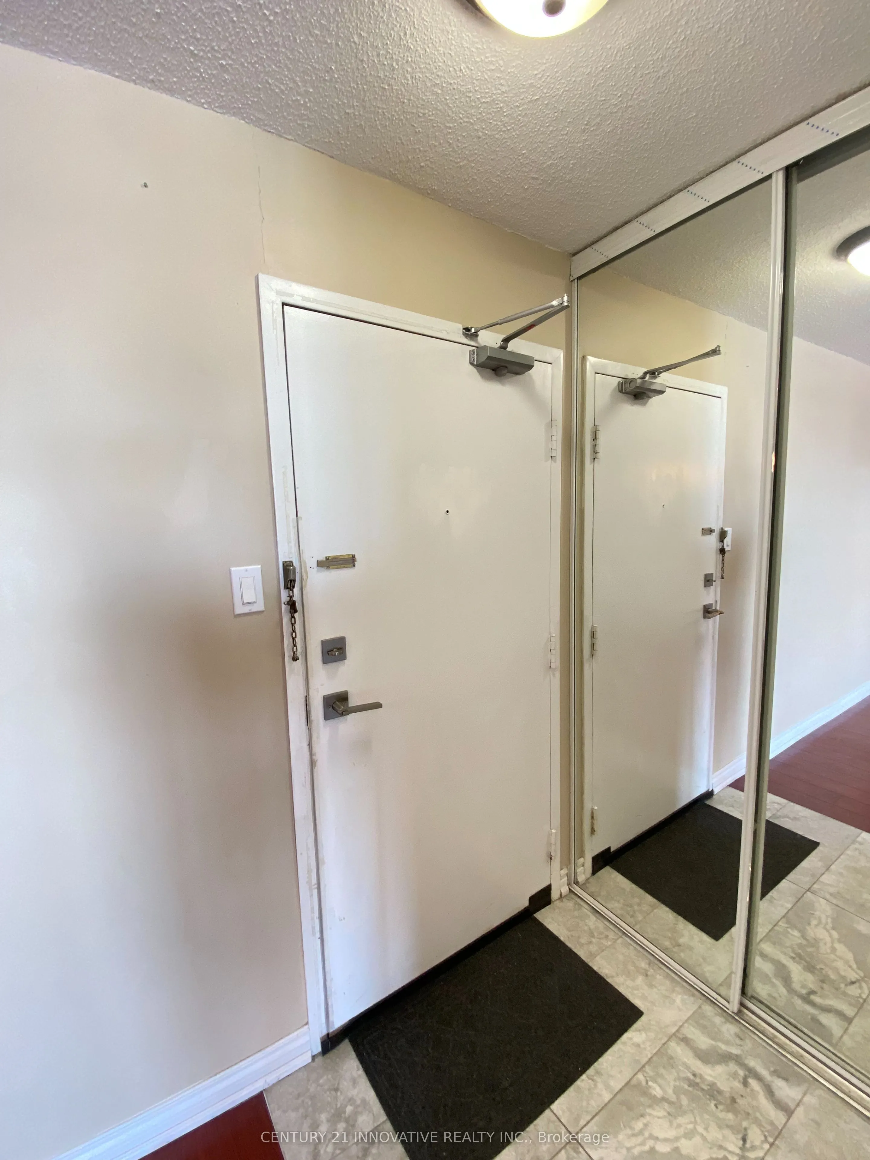 10 Tapscott Road, #1207
