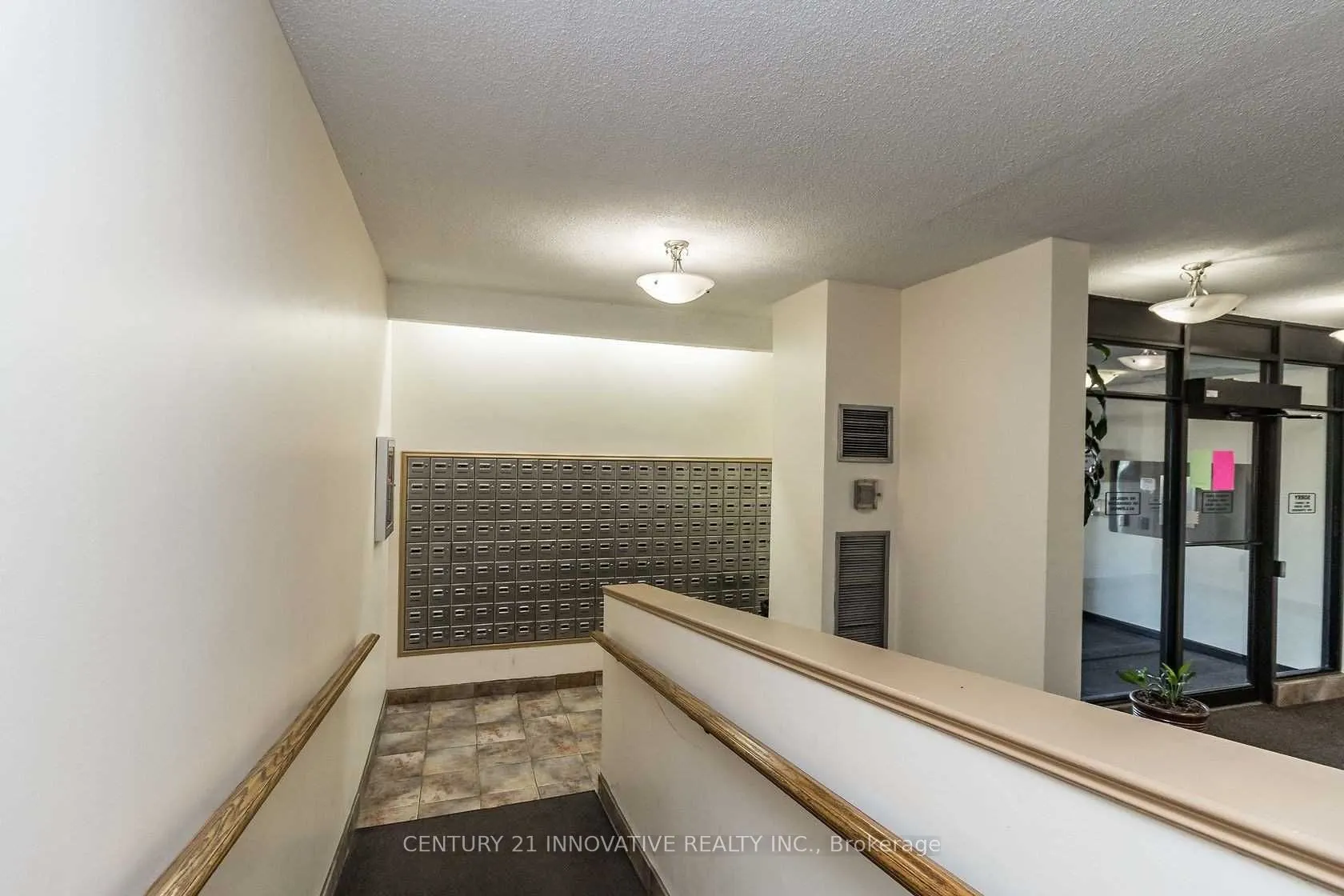 10 Tapscott Road, #1207