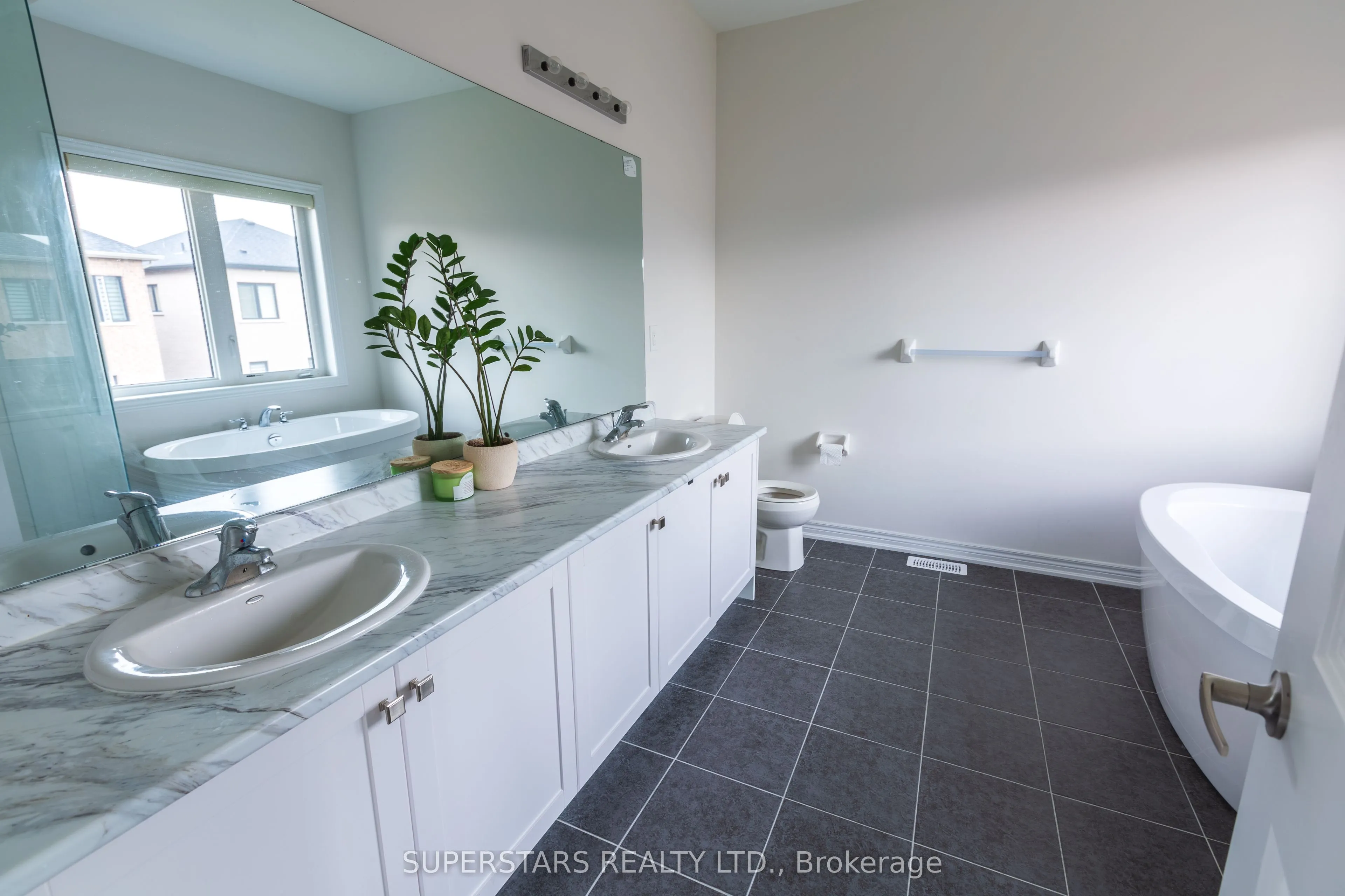 123 Micklefield Avenue