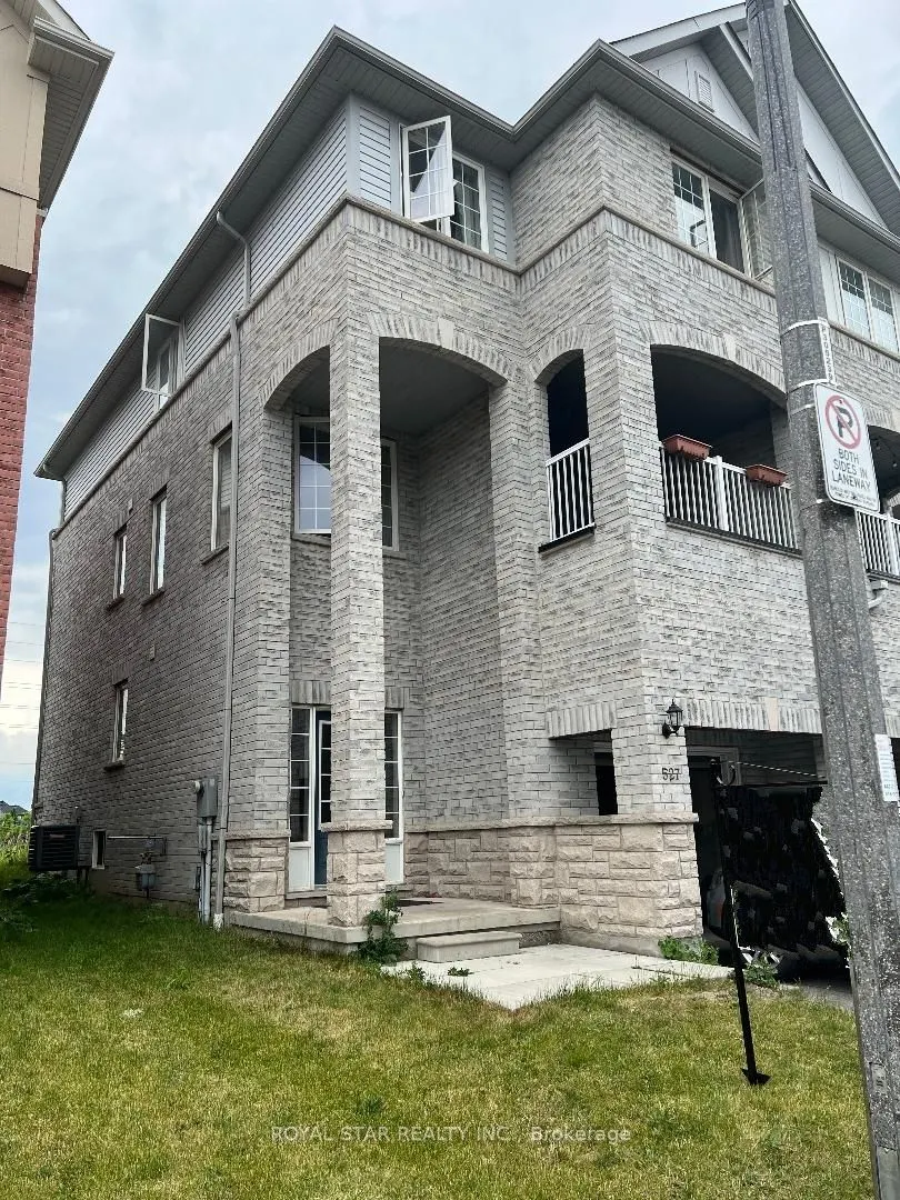527 Rossland Road E