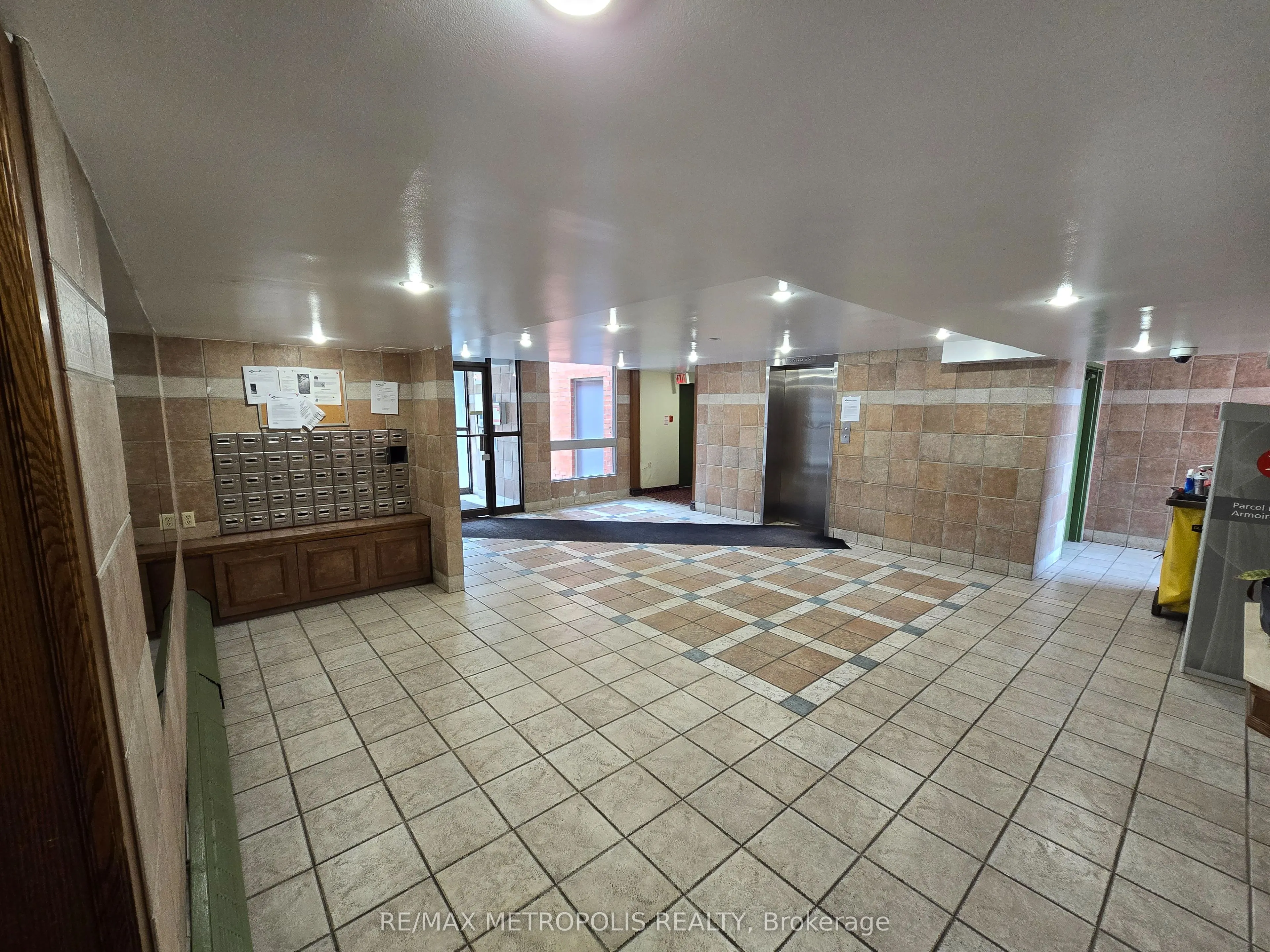 1701 Mccowan Road, #107