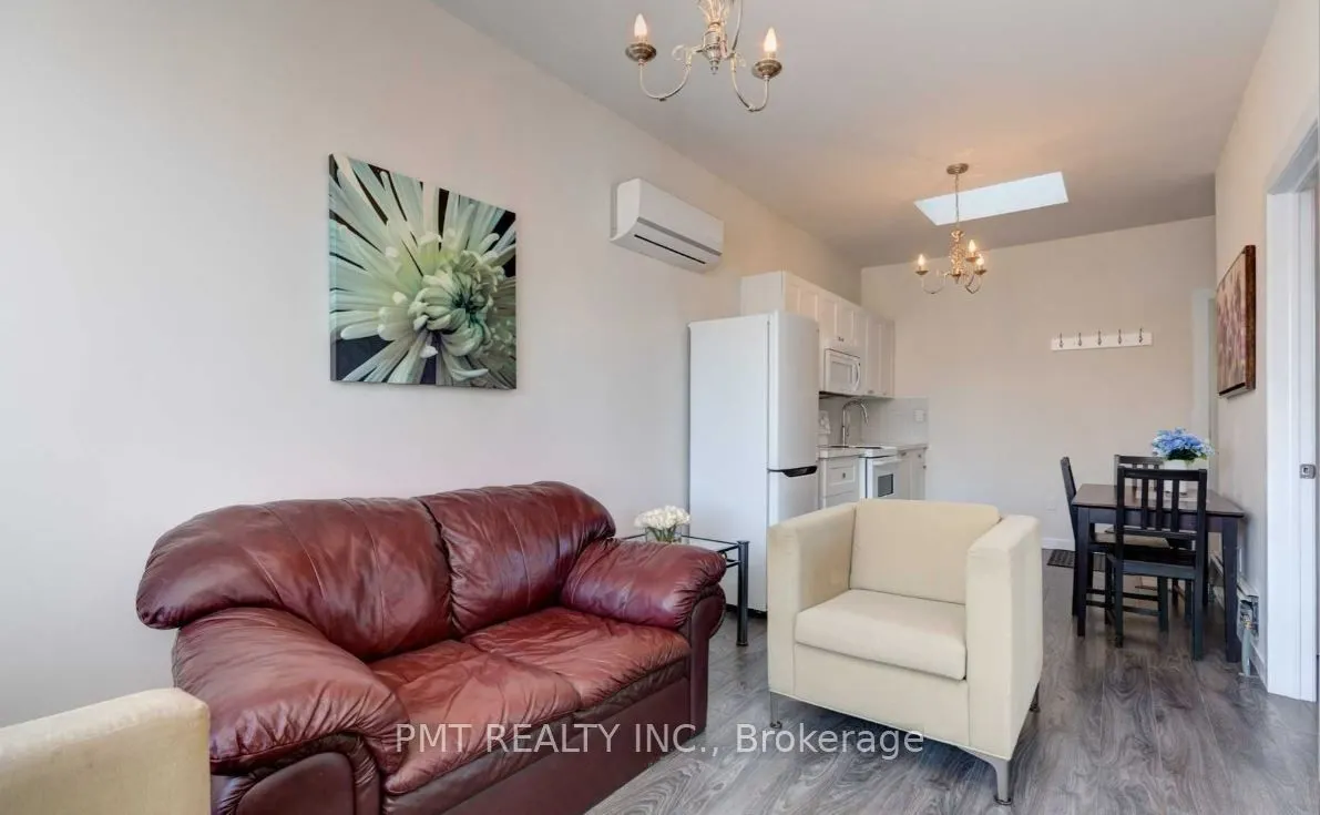 3224 Danforth Avenue, #2