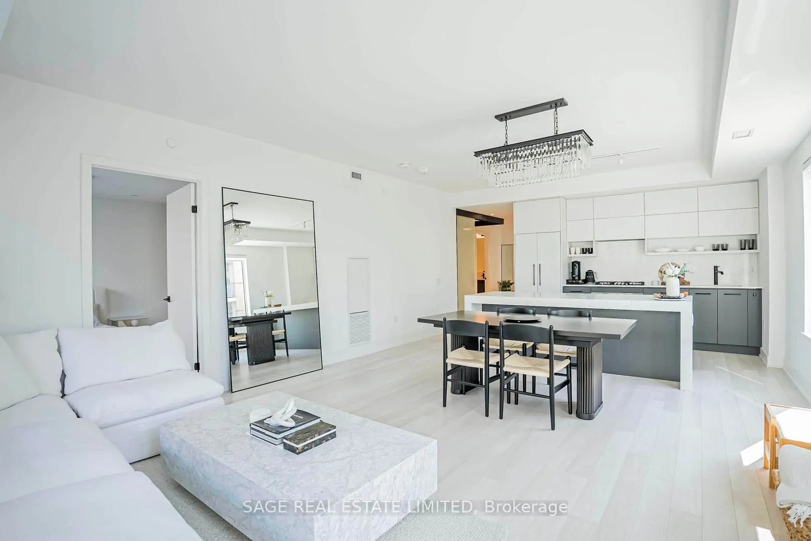 1888 Queen Street E #206