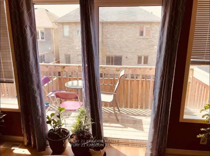 44 Lloydminster Avenue