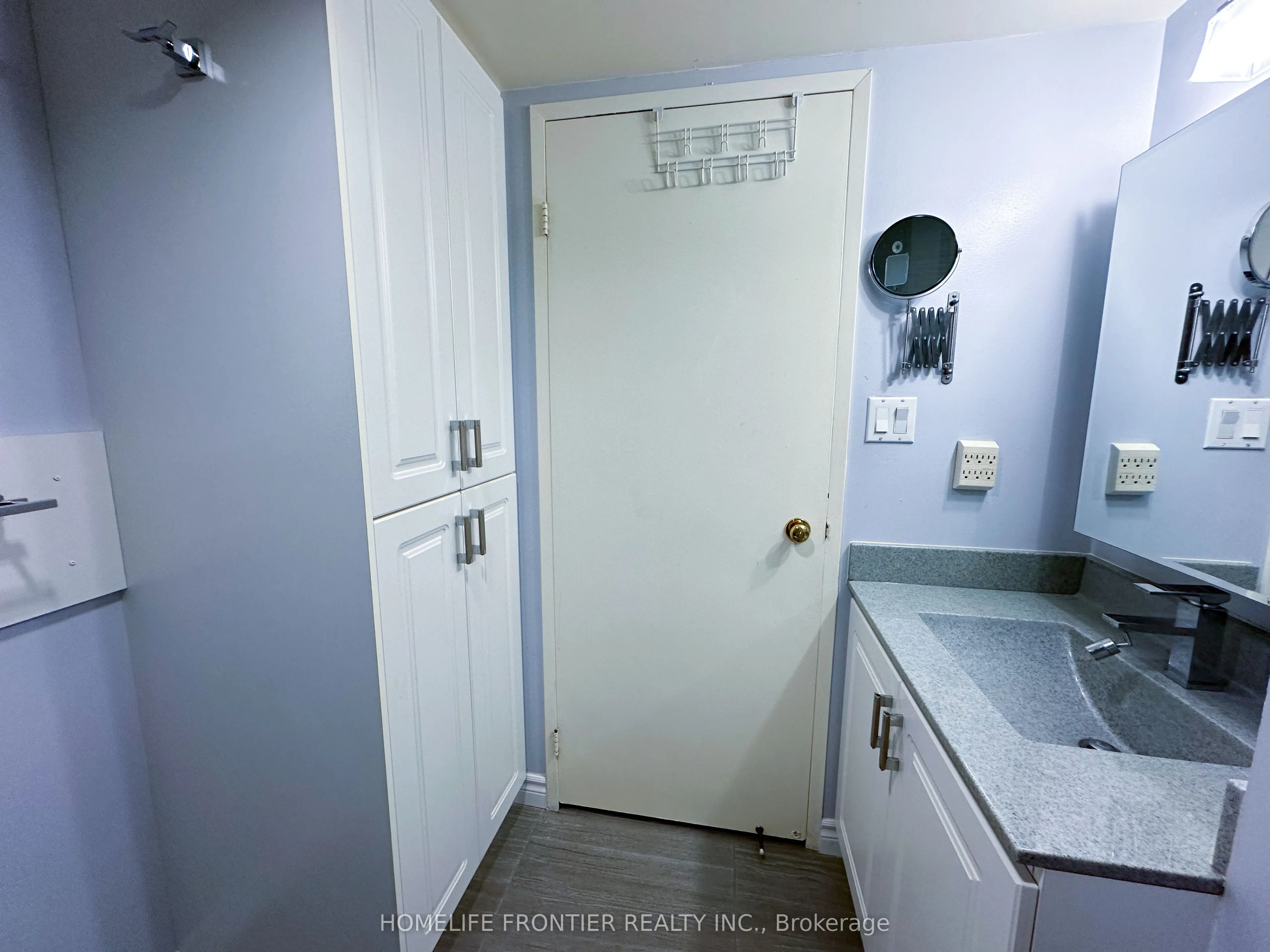 75 Bamburgh Circle, #222