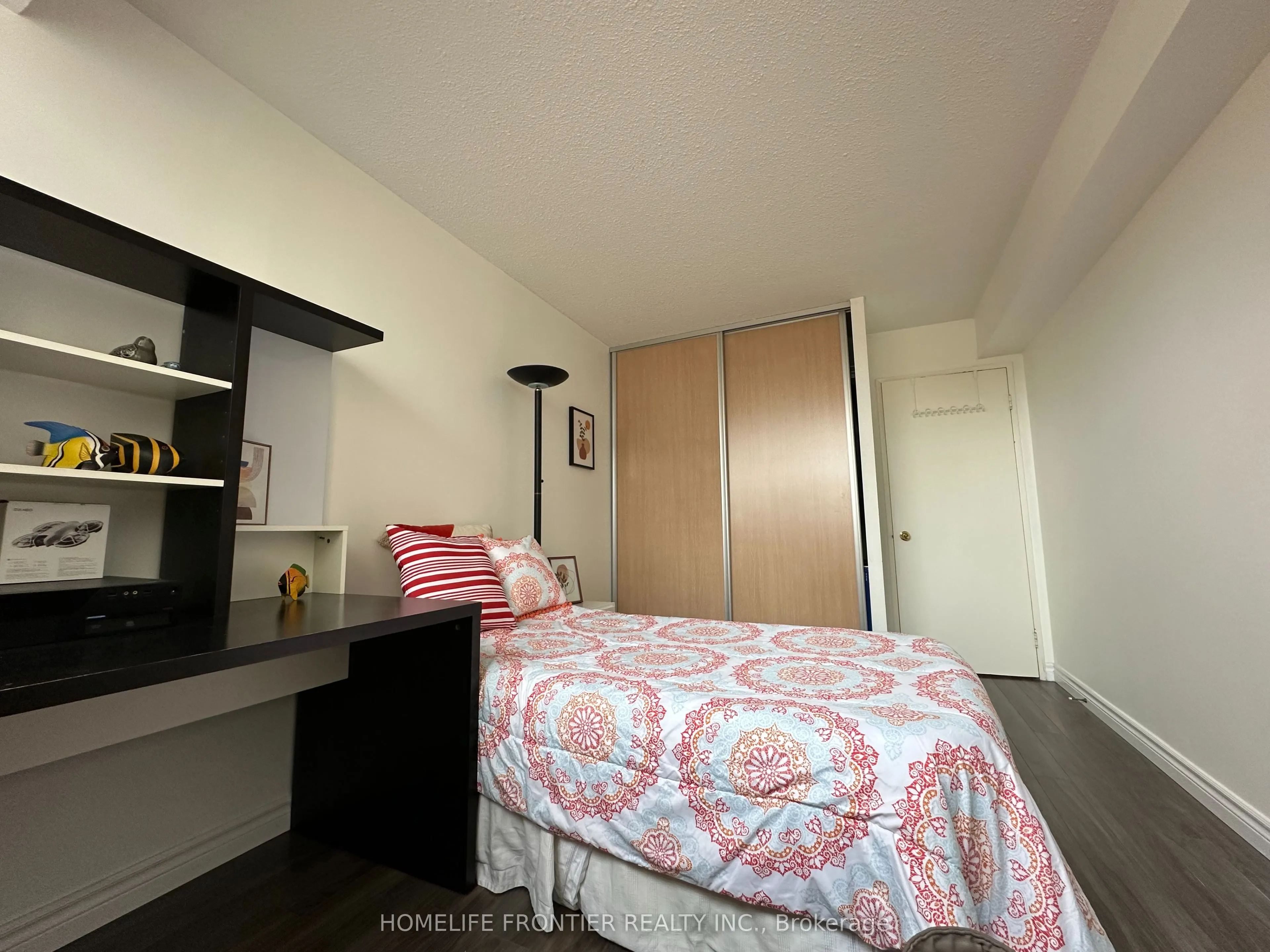 75 Bamburgh Circle, #222