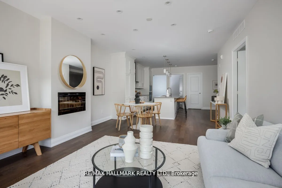 200 Woodbine Avenue, #304