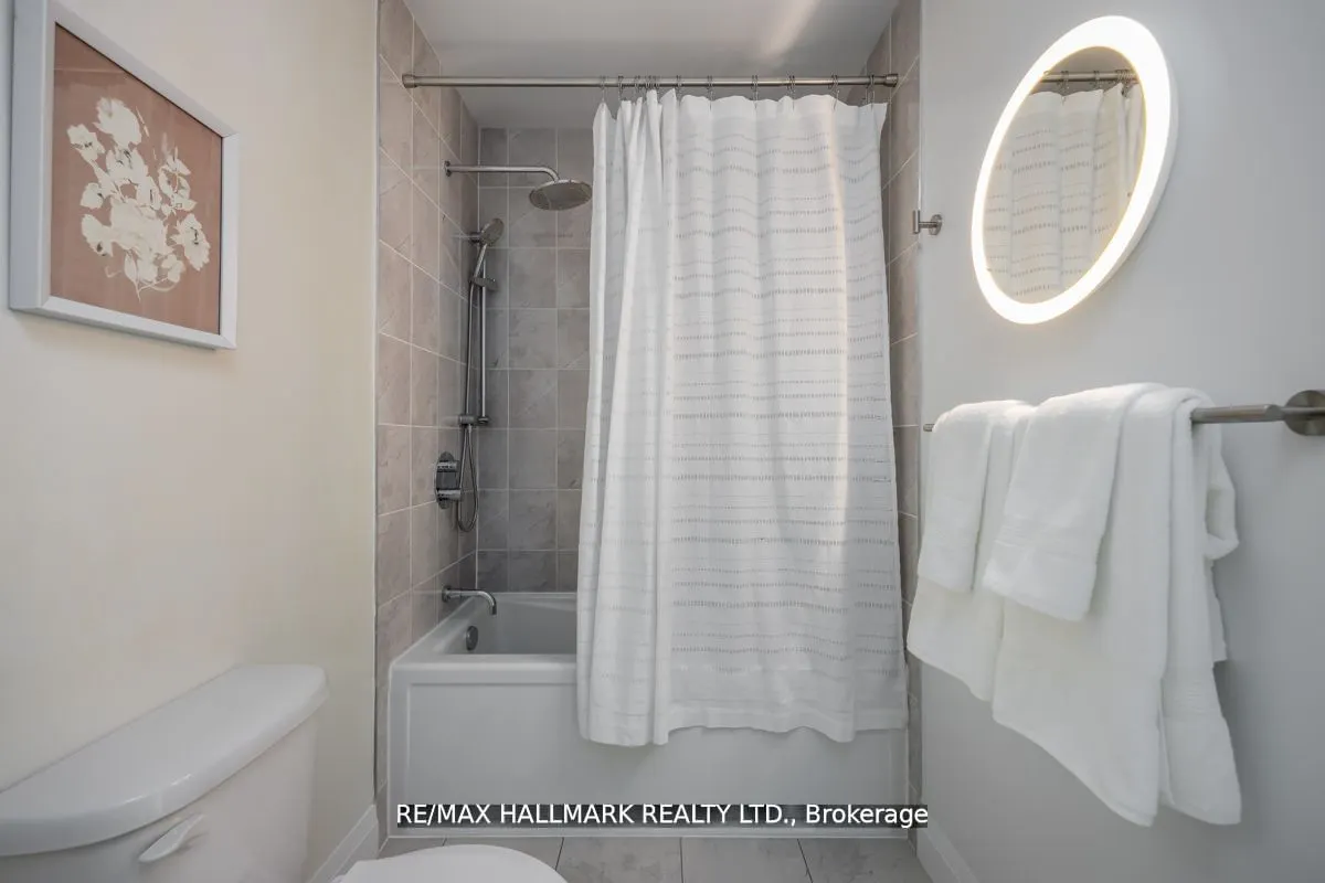 200 Woodbine Avenue, #304