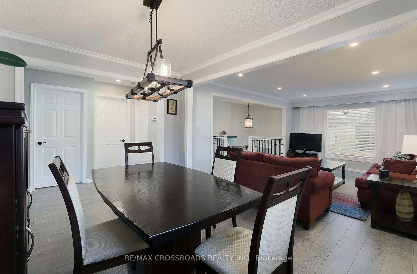 430 Paddington Crescent