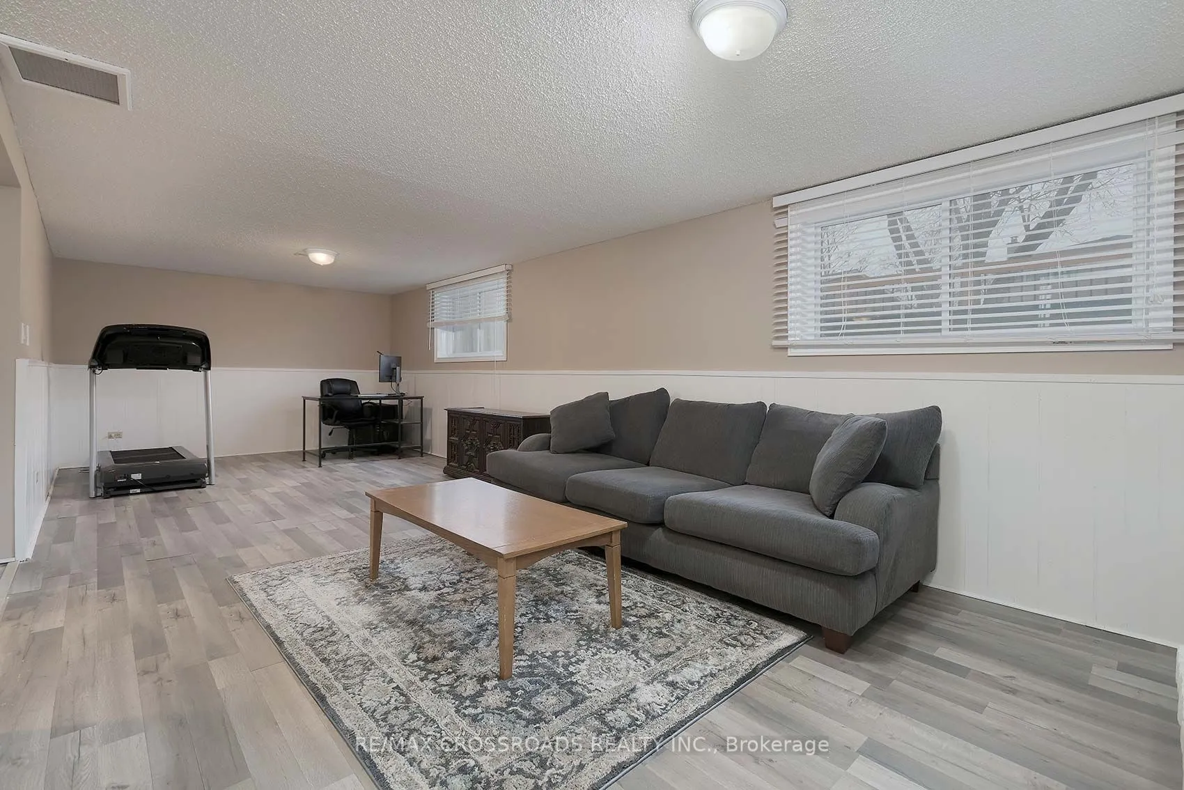 430 Paddington Crescent