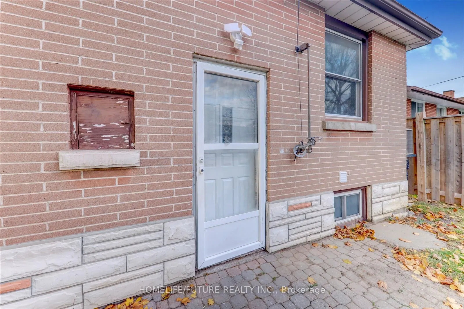 437 Fairleigh Avenue
