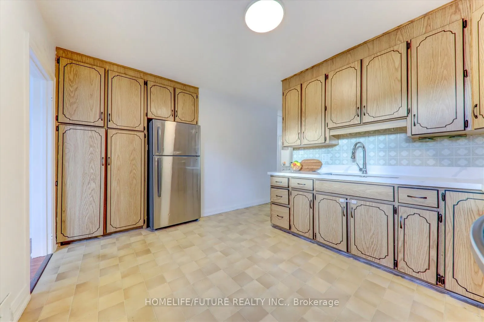 437 Fairleigh Avenue