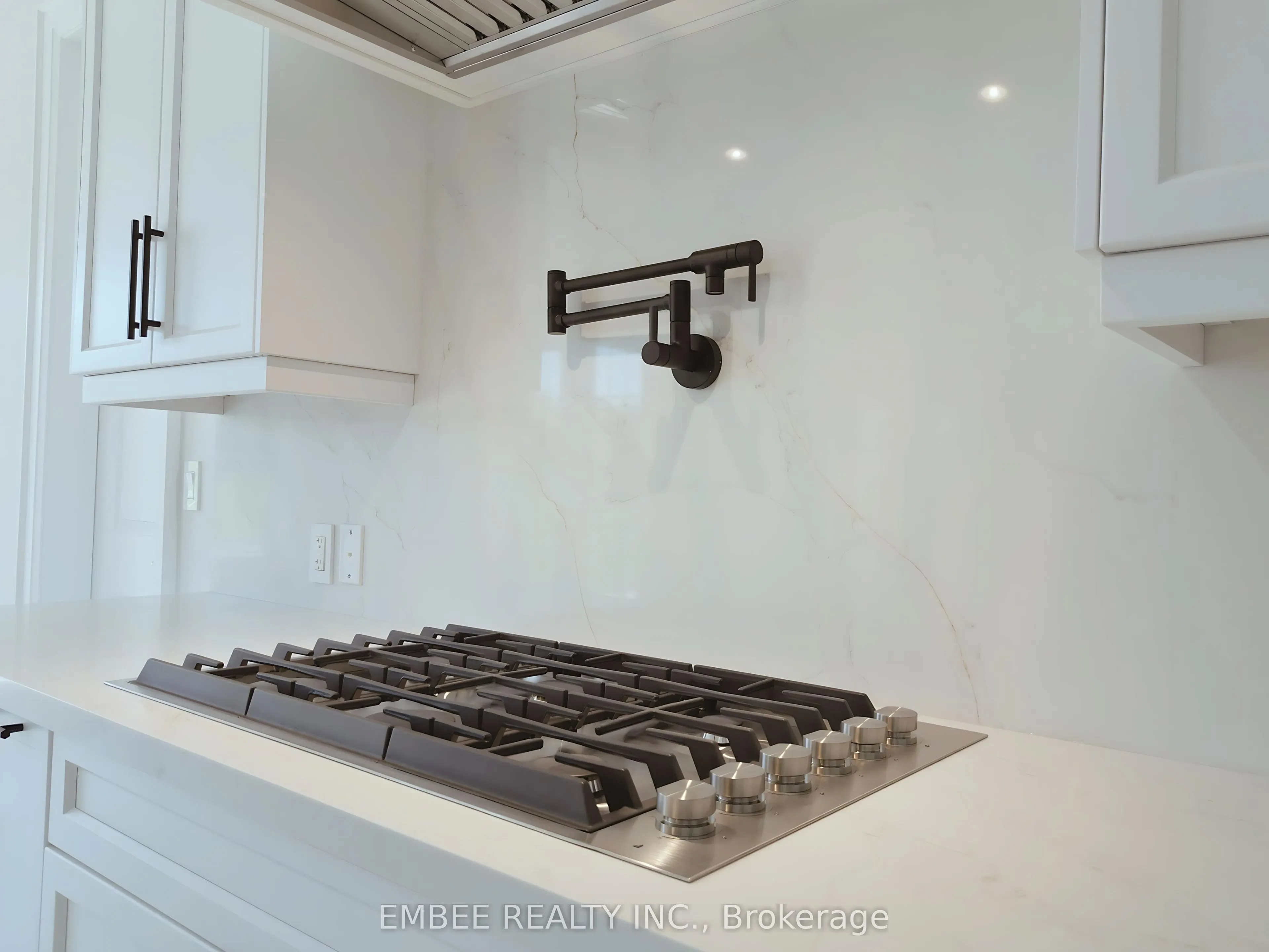 46 Bonnie Brae Court