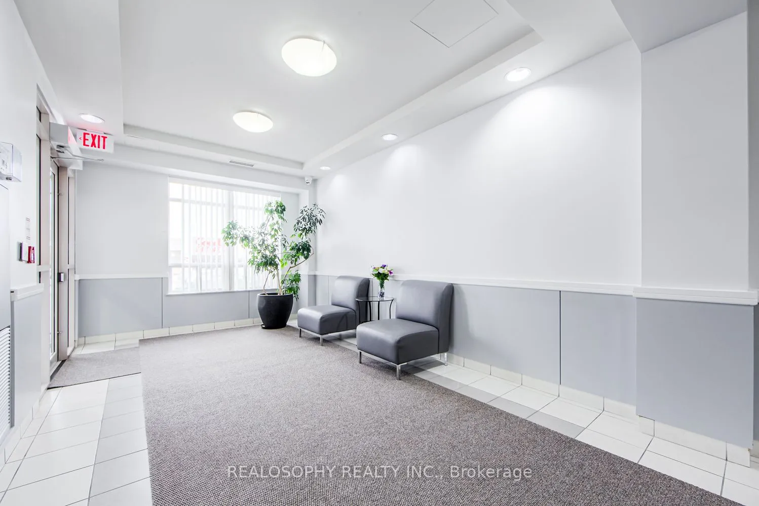 3650 Kingston Road, #805