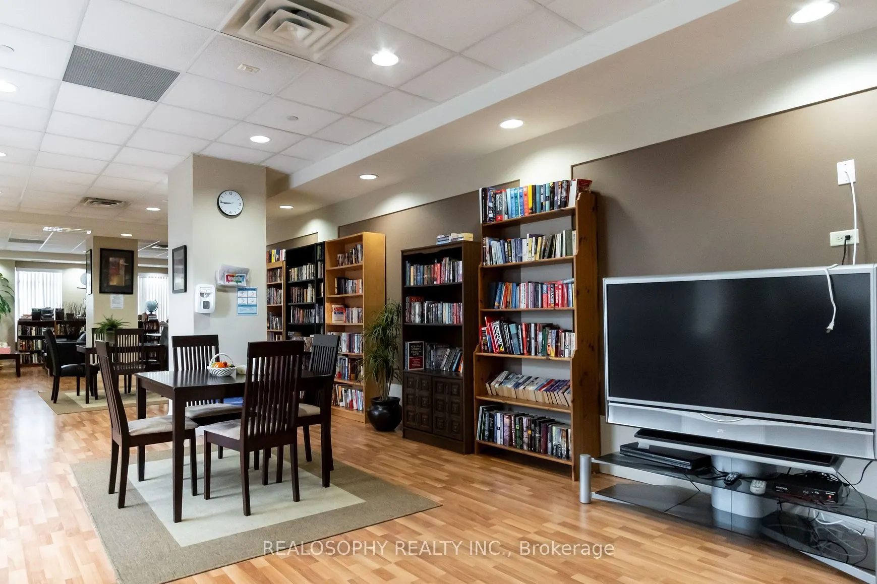 3650 Kingston Road, #805