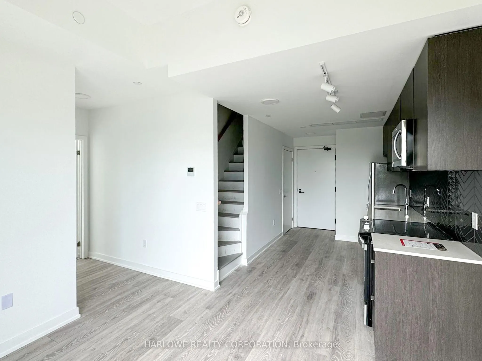 1608 Charles Street, #186 F