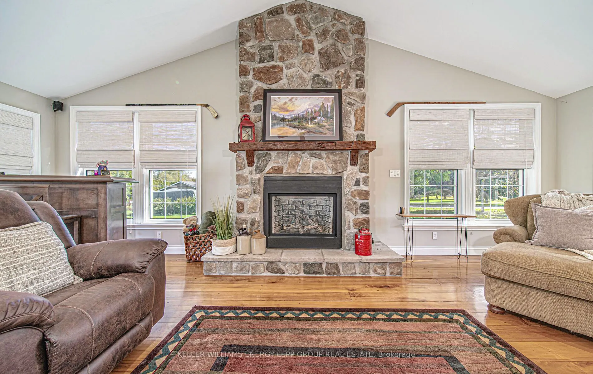 8 Sunny Ridge Trail
