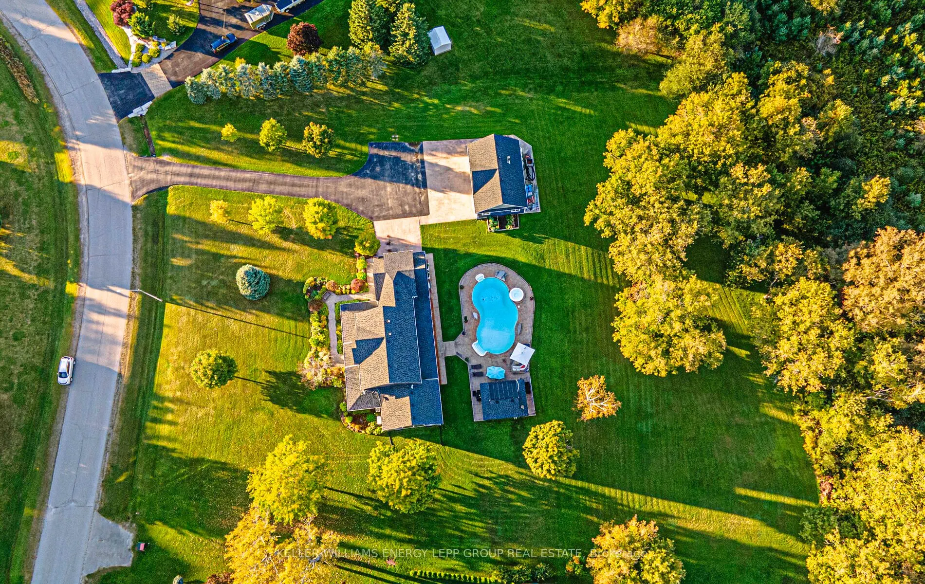 8 Sunny Ridge Trail