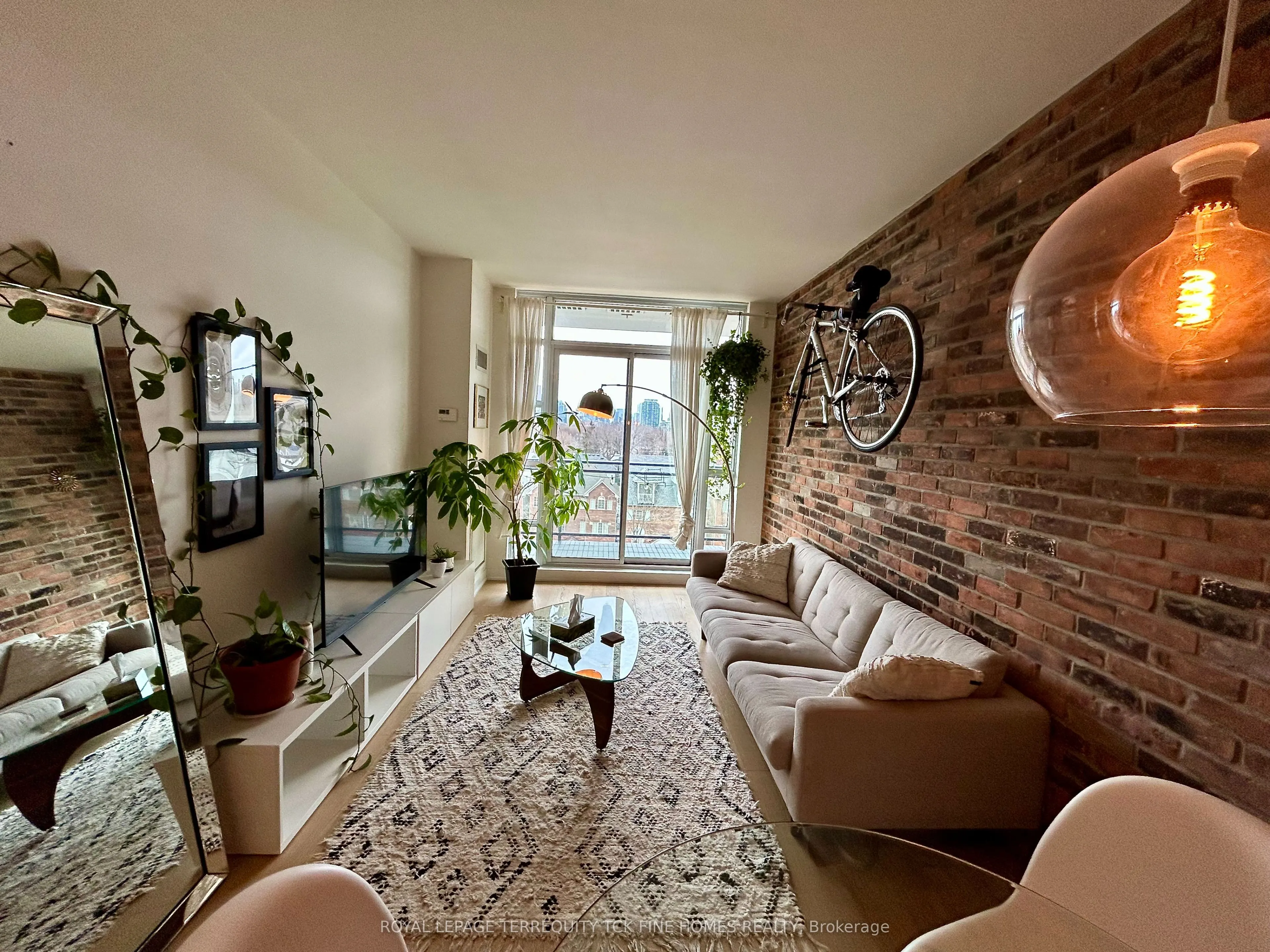 88 Colgate Avenue, #628