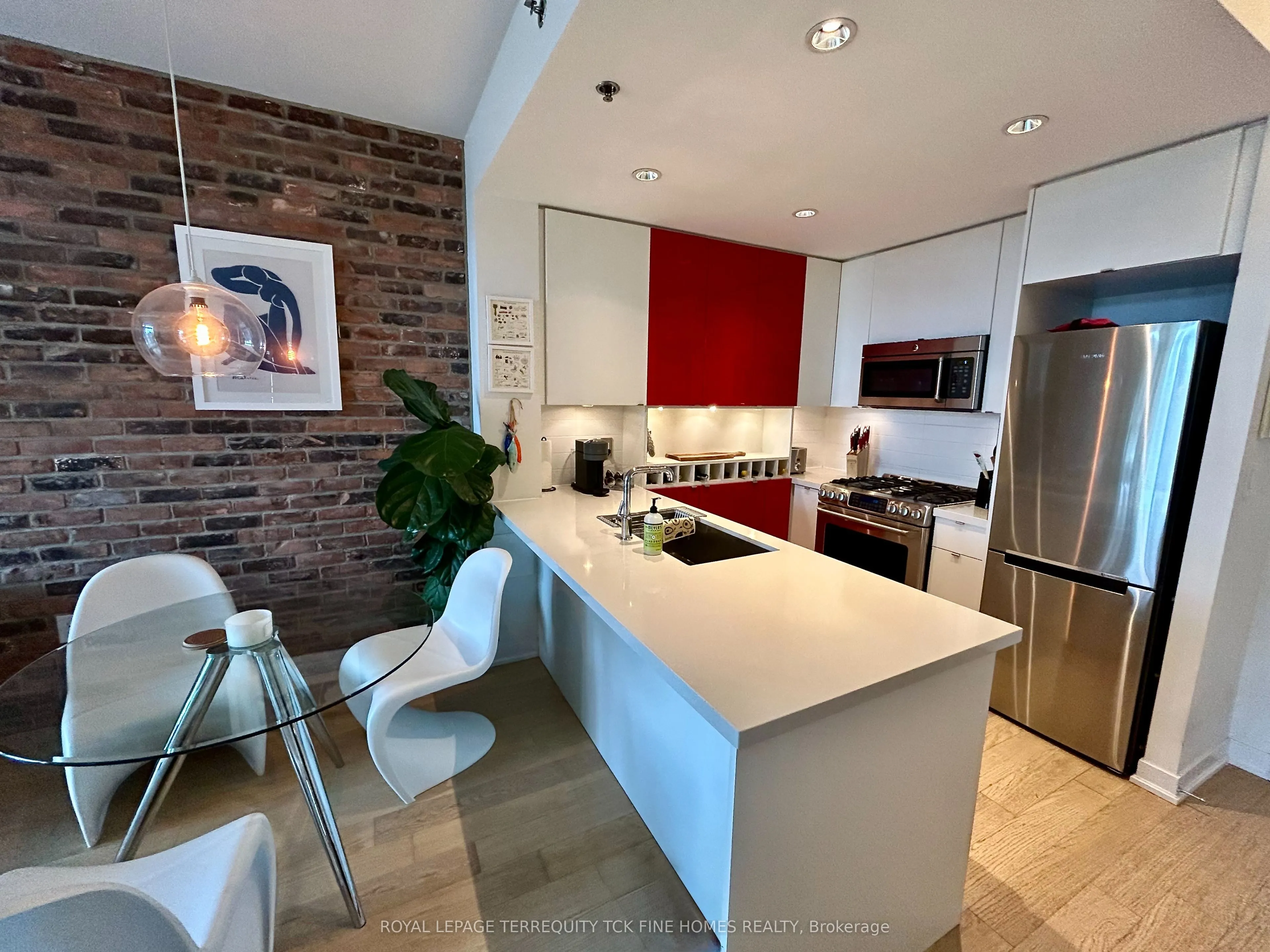 88 Colgate Avenue, #628