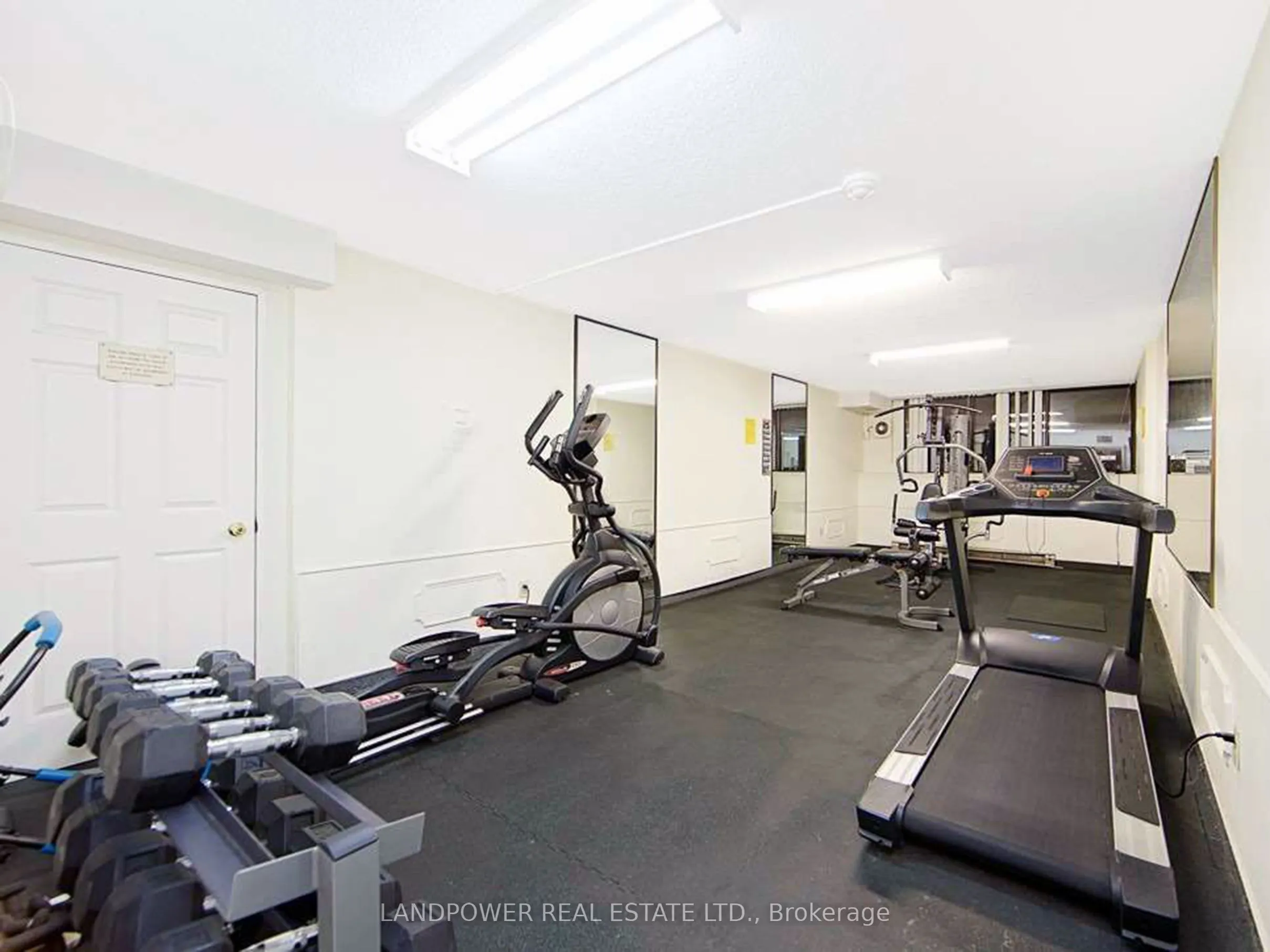 10 Tapscott Road, #1011