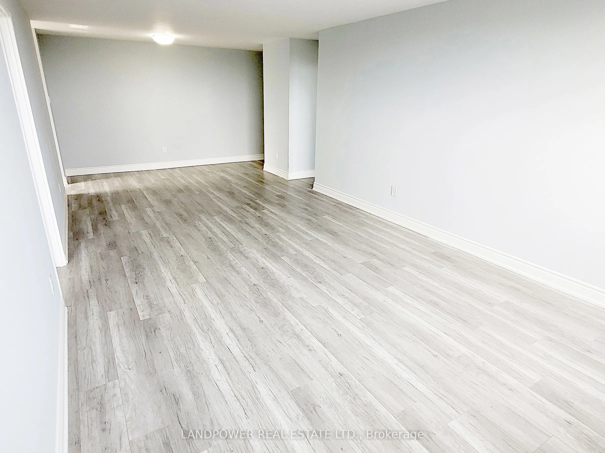 10 Tapscott Road, #1011